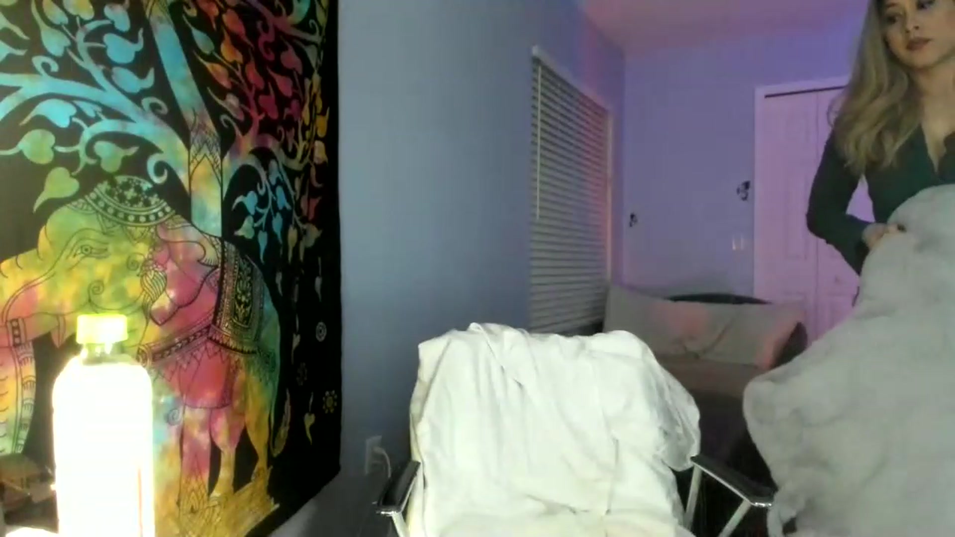 Gallery image thumbnail from Downloads's myfreecams stream on, 07/02/2023, 05:40 image 14 of 20
