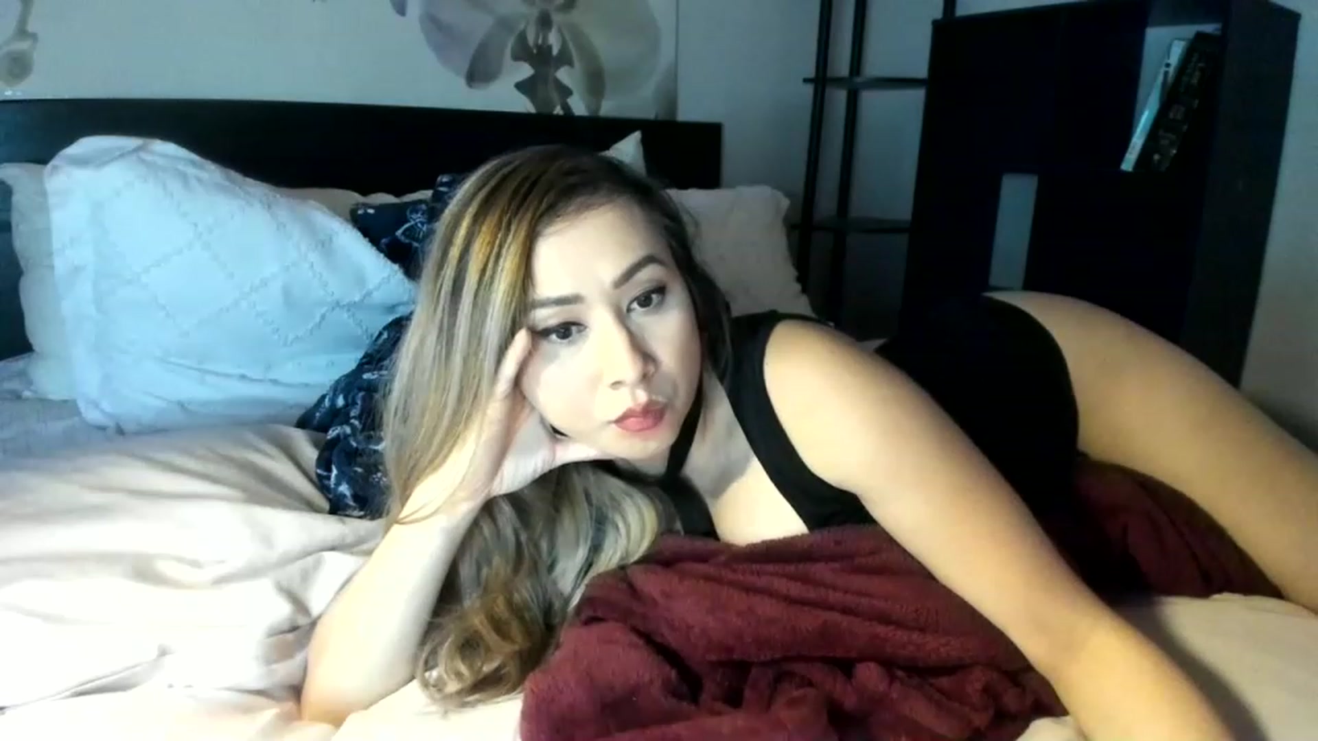 Gallery image thumbnail from Downloads's myfreecams stream on, 07/31/2023, 05:44 image 14 of 20