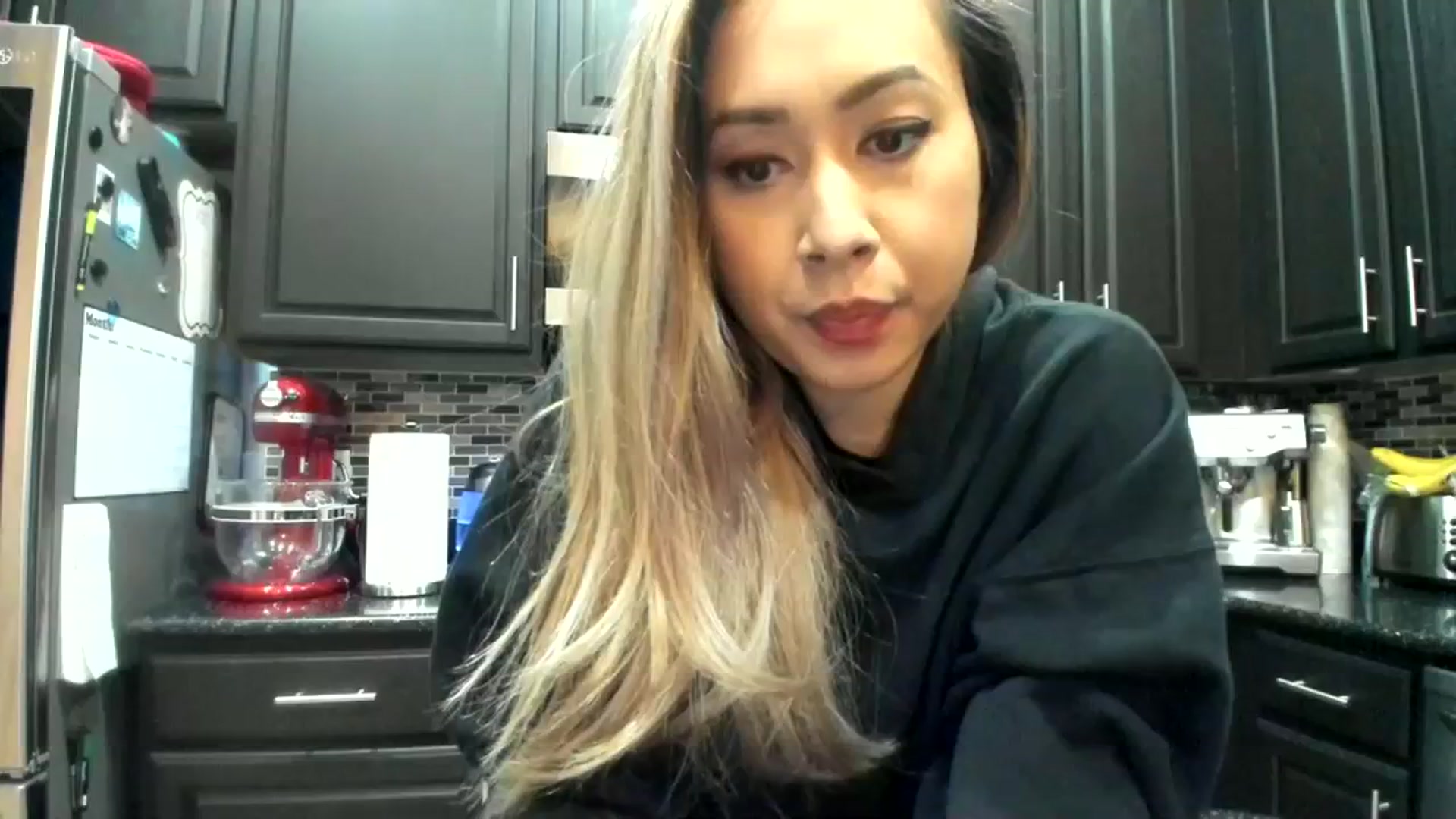Gallery image thumbnail from Downloads's myfreecams stream on, 07/31/2023, 06:59 image 14 of 20