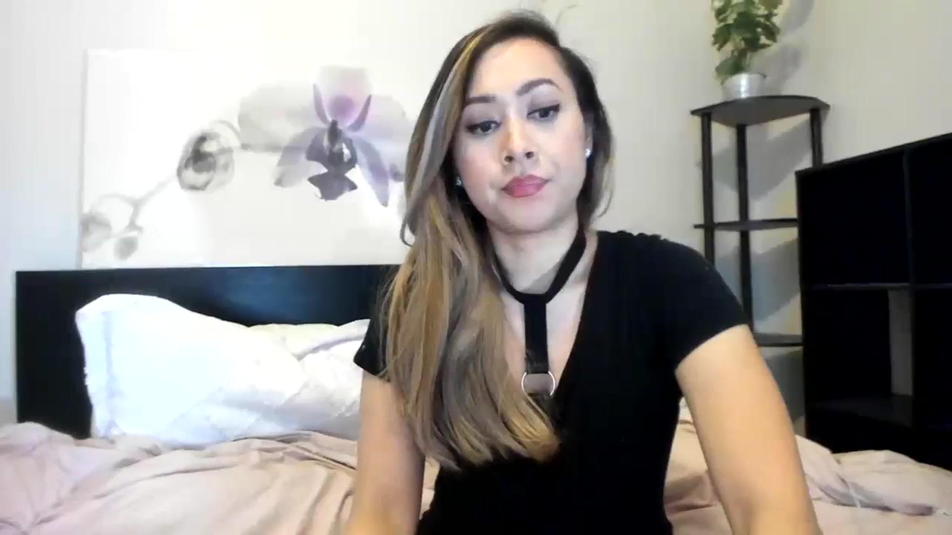 Gallery image thumbnail from Downloads's myfreecams stream on, 07/31/2023, 07:40 image 11 of 20