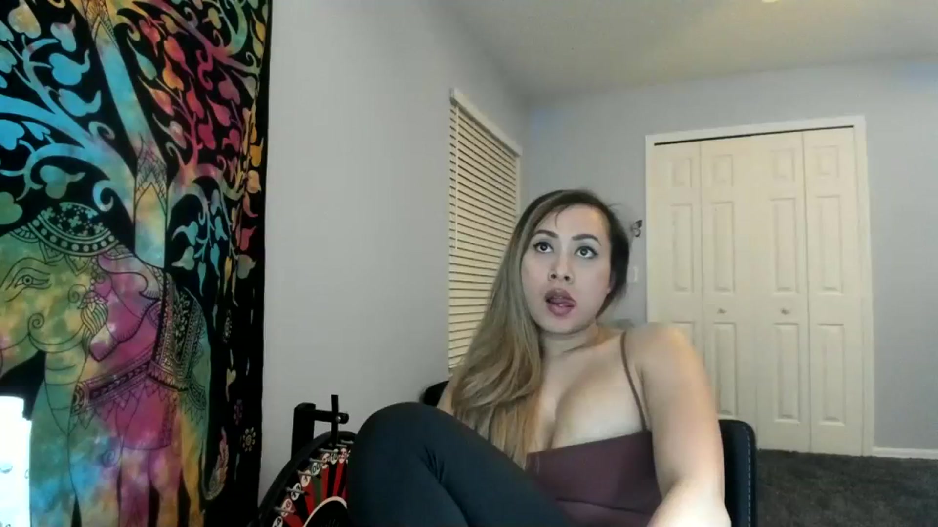 Gallery image thumbnail from Downloads's myfreecams stream on, 08/05/2023, 06:21 image 5 of 20