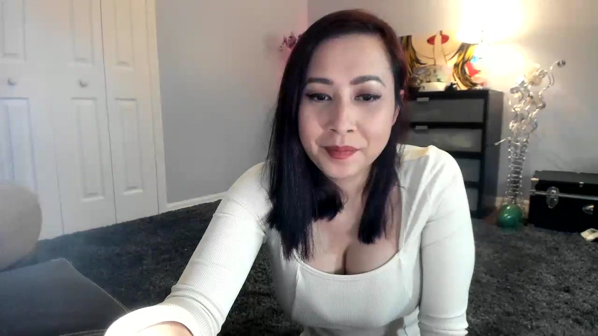 Gallery image thumbnail from Downloads's myfreecams stream on, 08/30/2023, 05:50 image 9 of 20