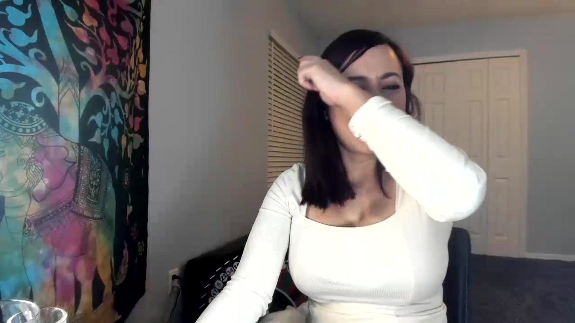Gallery image thumbnail from Downloads's myfreecams stream on, 08/30/2023, 05:50 image 20 of 20