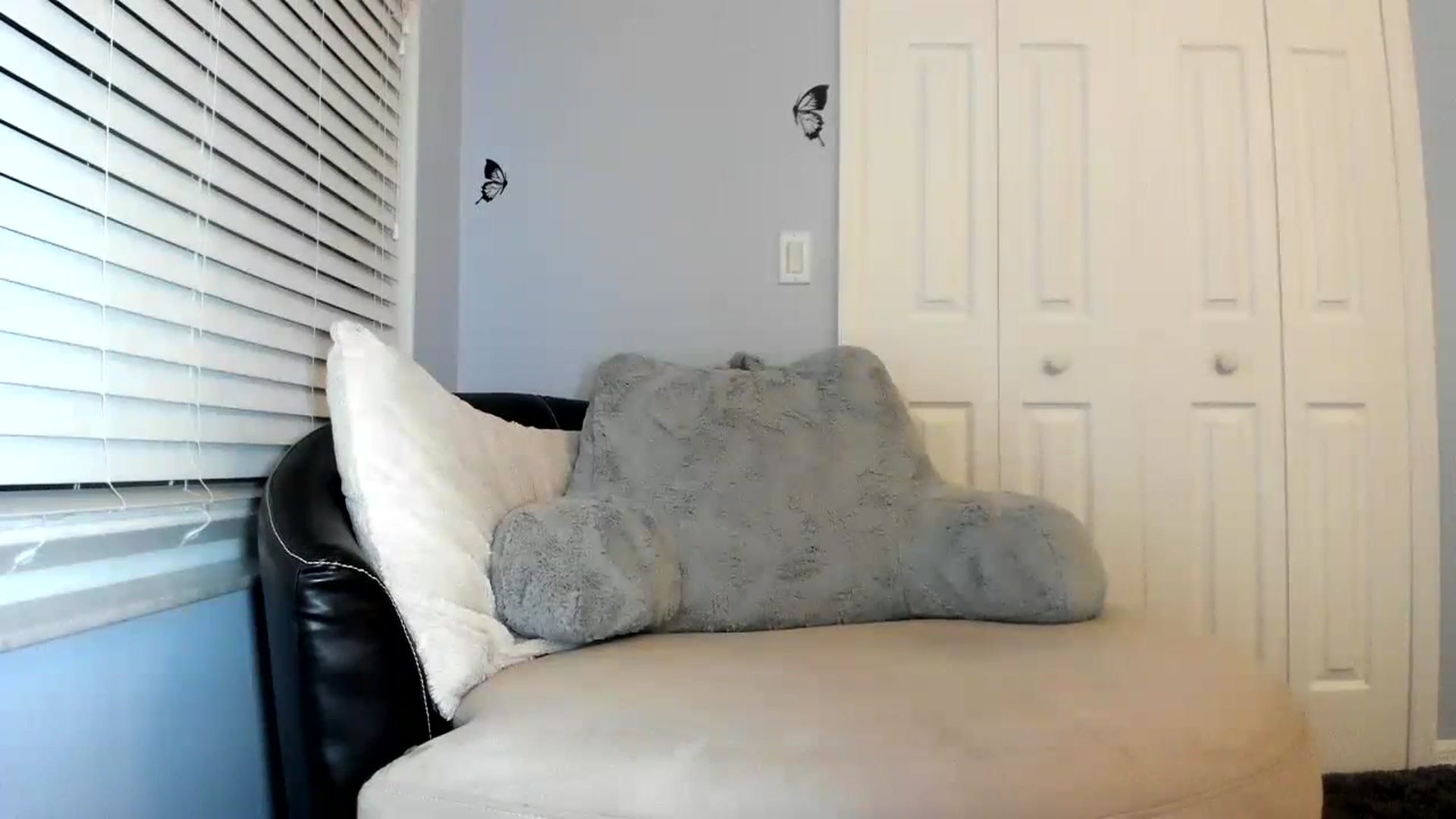 Gallery image thumbnail from Downloads's myfreecams stream on, 09/08/2023, 06:53 image 16 of 20