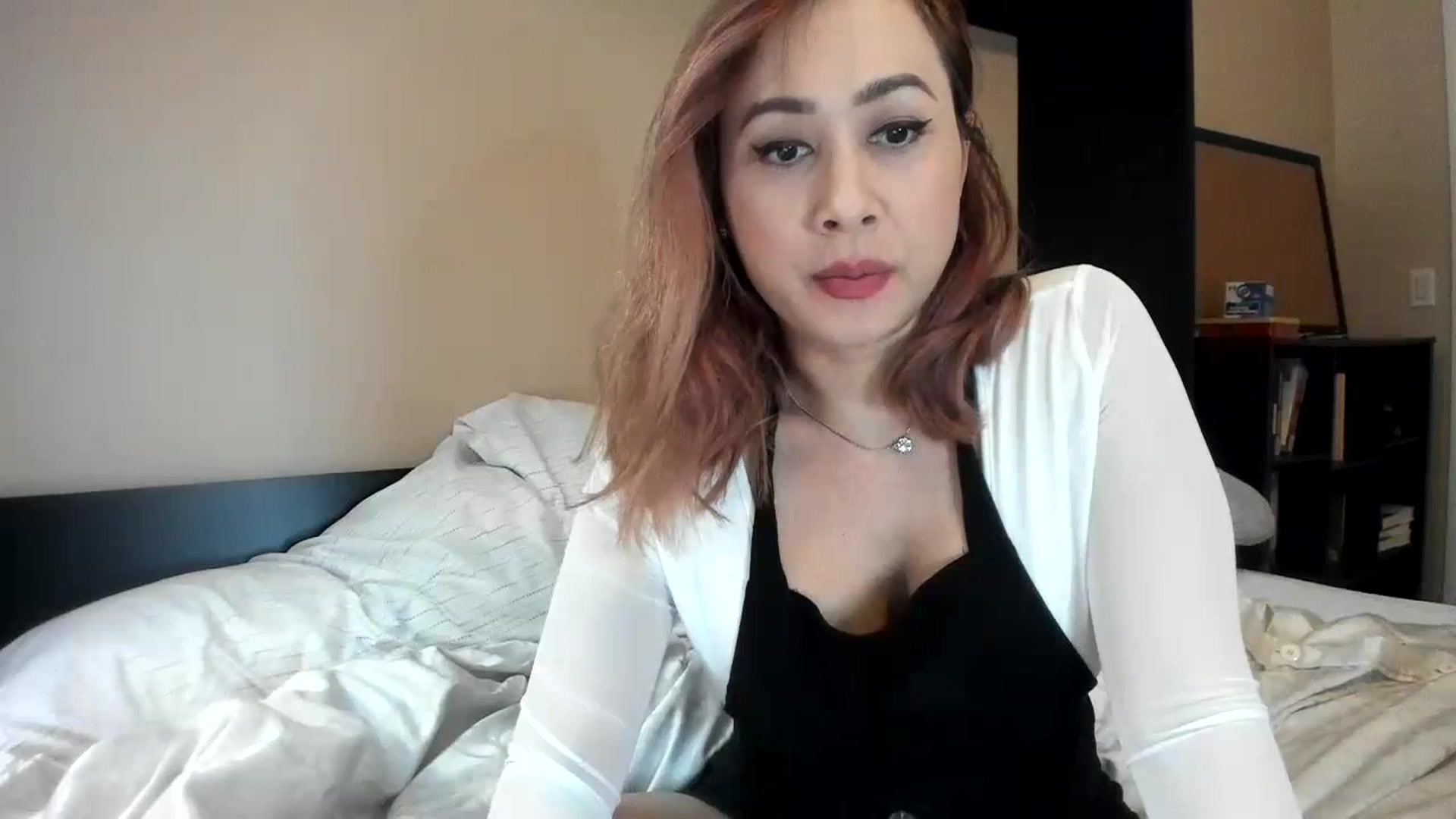 Gallery image thumbnail from Downloads's myfreecams stream on, 09/29/2023, 06:09 image 1 of 20