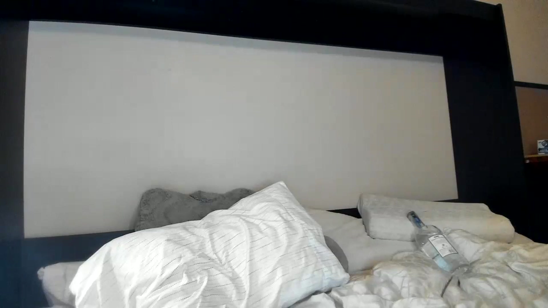 Gallery image thumbnail from Downloads's myfreecams stream on, 10/18/2023, 07:27 image 11 of 20