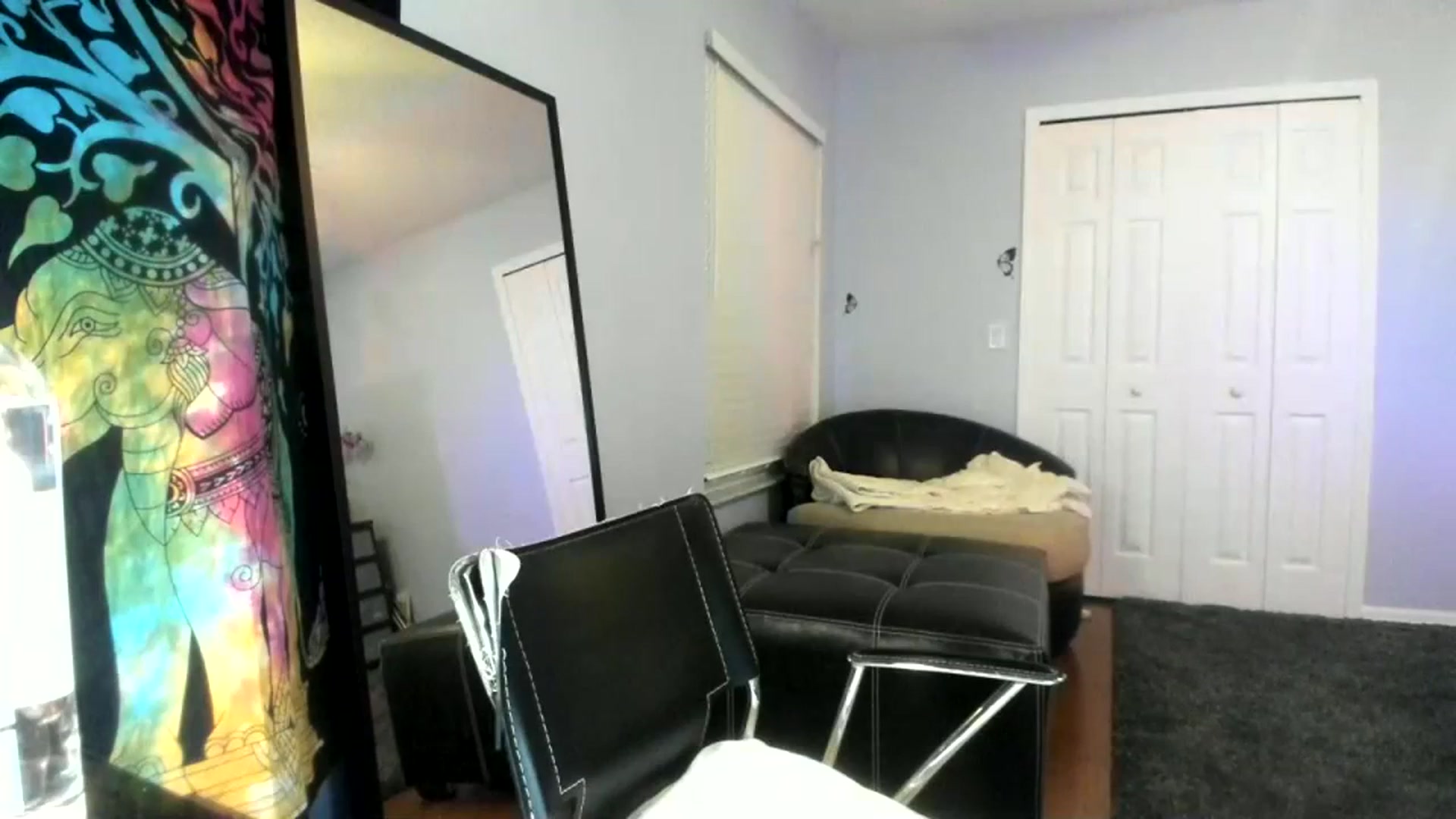 Gallery image thumbnail from Downloads's myfreecams stream on, 11/08/2023, 06:59 image 15 of 20