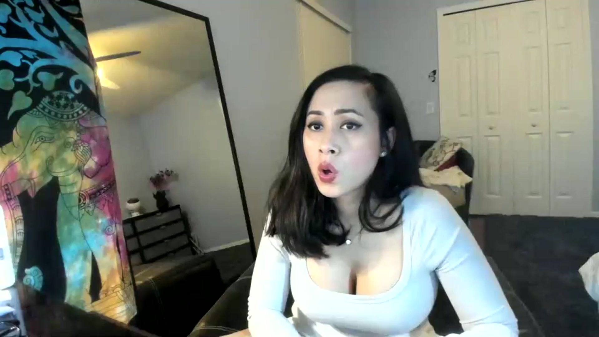 Gallery image thumbnail from Downloads's myfreecams stream on, 11/25/2023, 06:23 image 11 of 20