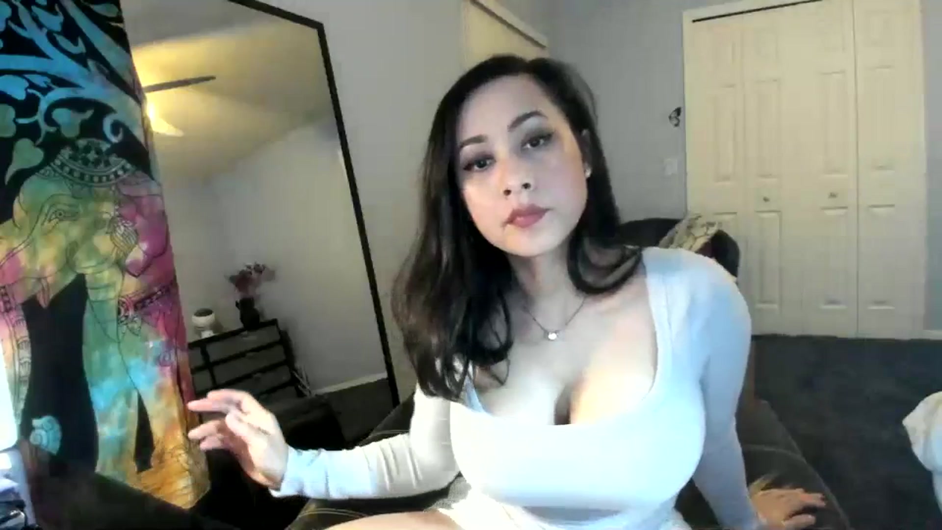 Gallery image thumbnail from Downloads's myfreecams stream on, 11/25/2023, 06:23 image 10 of 20