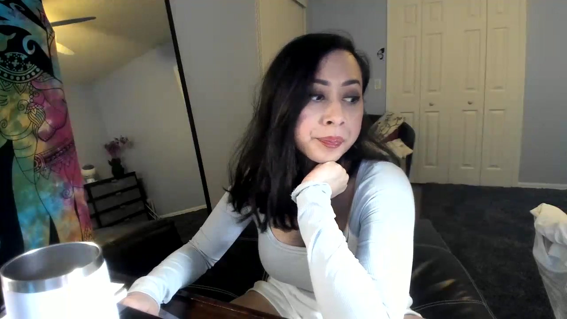 Gallery image thumbnail from Downloads's myfreecams stream on, 11/25/2023, 07:48 image 2 of 20