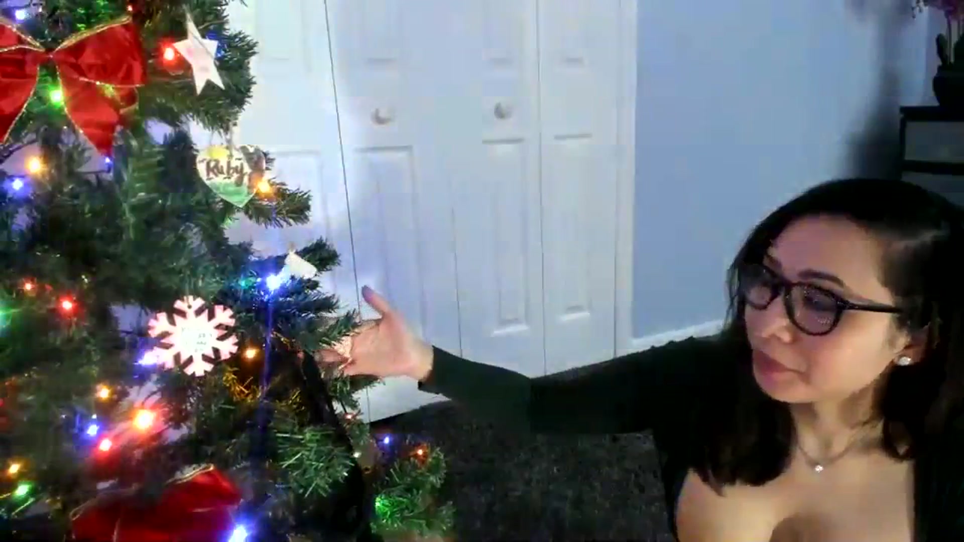 Gallery image thumbnail from Downloads's myfreecams stream on, 12/01/2023, 09:39 image 20 of 20