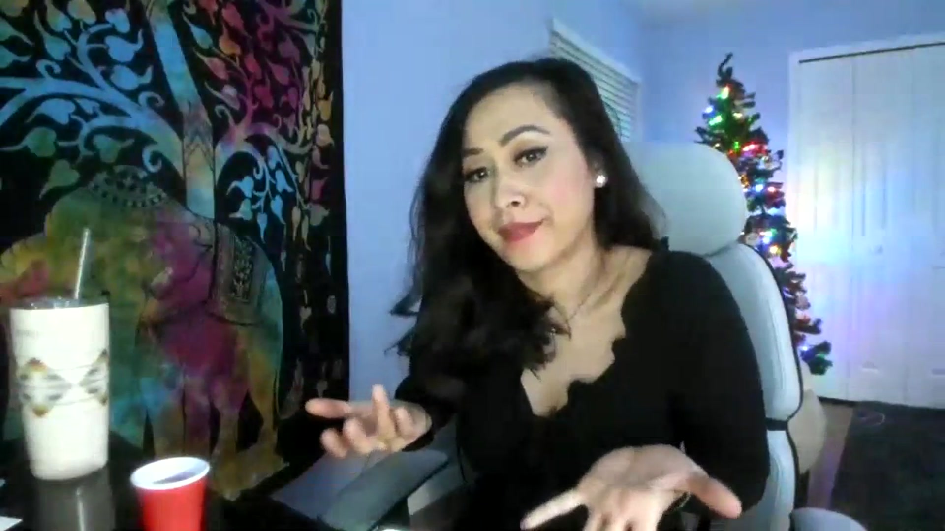Gallery image thumbnail from Downloads's myfreecams stream on, 12/21/2023, 07:39 image 11 of 20