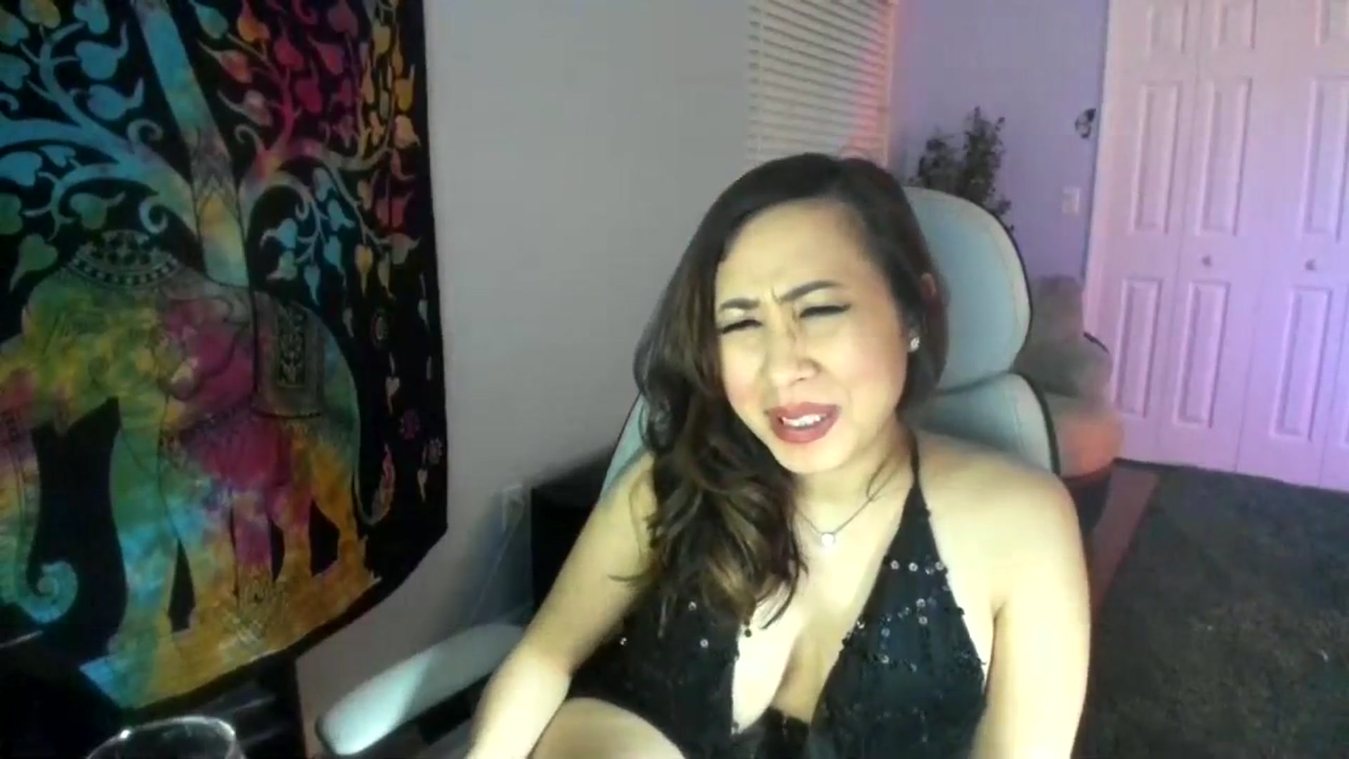 Gallery image thumbnail from Downloads's myfreecams stream on, 02/15/2024, 07:33 image 13 of 20