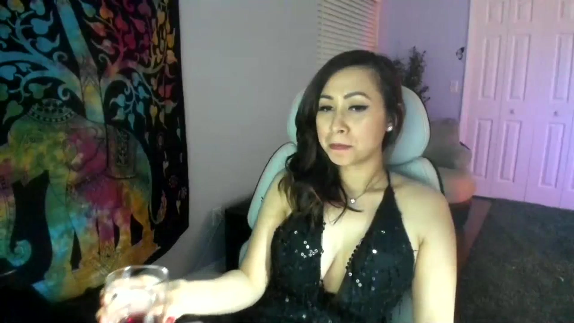 Gallery image thumbnail from Downloads's myfreecams stream on, 02/15/2024, 07:33 image 11 of 20