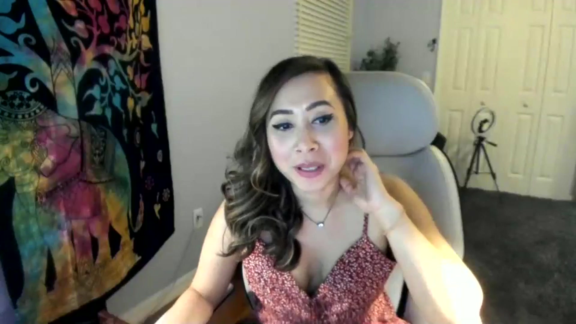 Gallery image thumbnail from Downloads's myfreecams stream on, 04/12/2024, 06:59 image 11 of 20