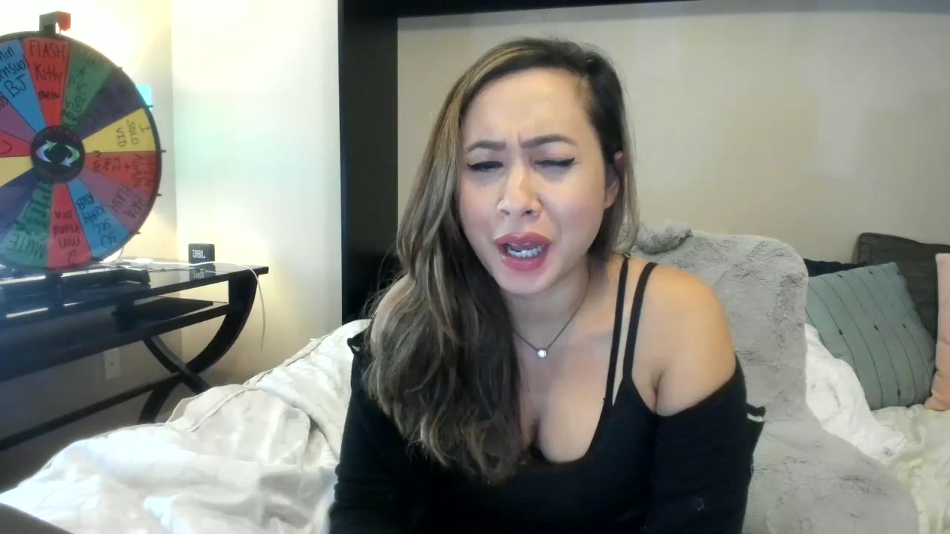 Gallery image thumbnail from Downloads's myfreecams stream on, 06/13/2024, 06:47 image 13 of 20