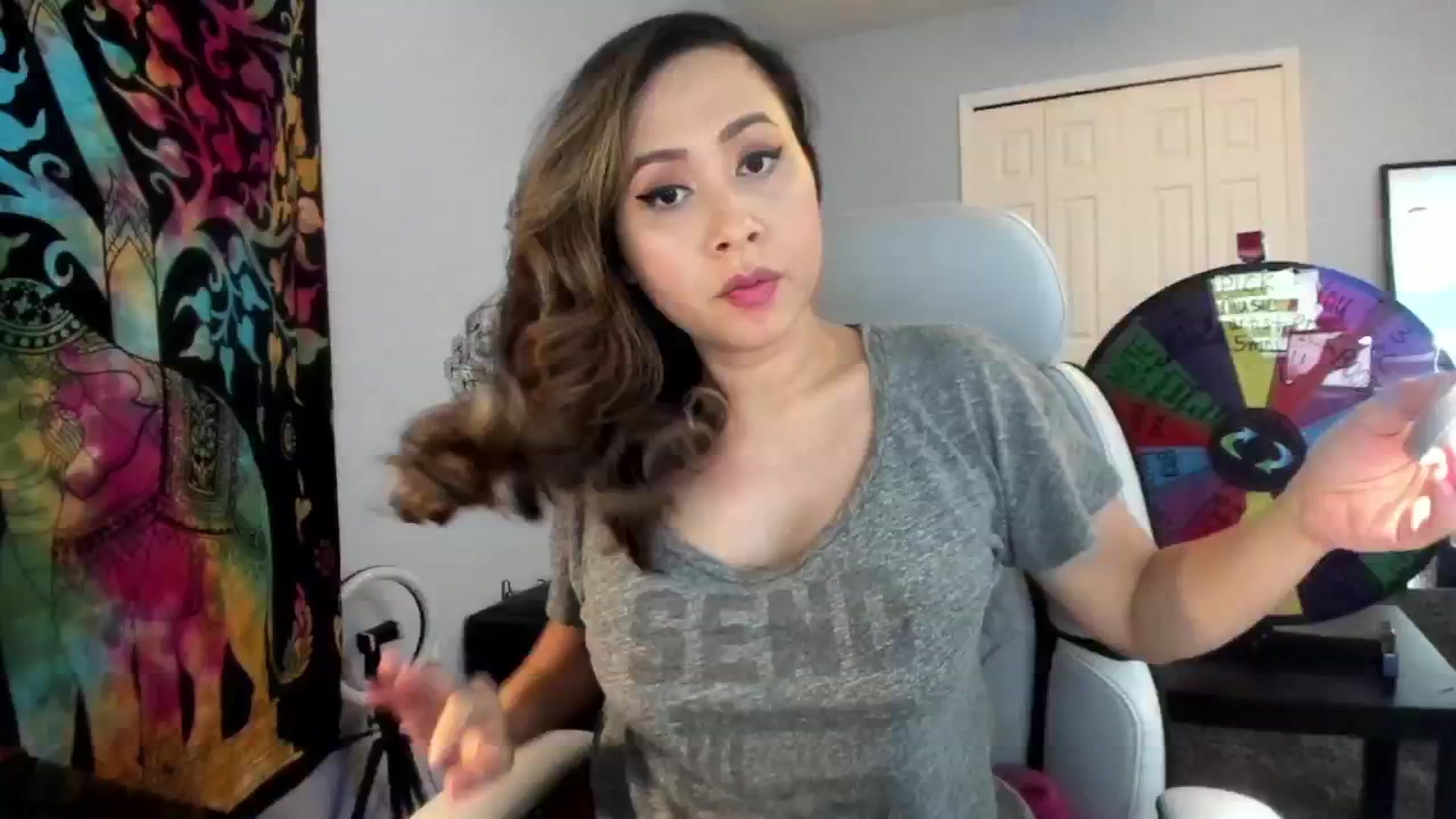 Gallery image thumbnail from Downloads's myfreecams stream on, 07/26/2024, 06:50 image 9 of 20