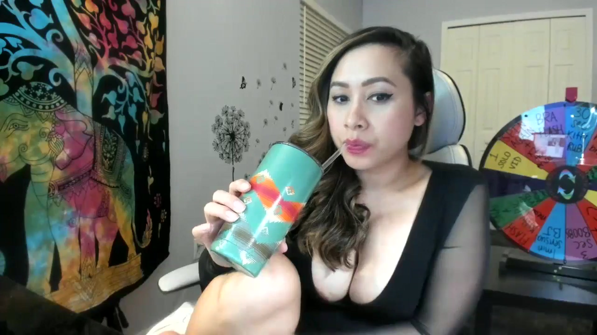 Gallery image thumbnail from Downloads's myfreecams stream on, 08/09/2024, 07:26 image 5 of 20