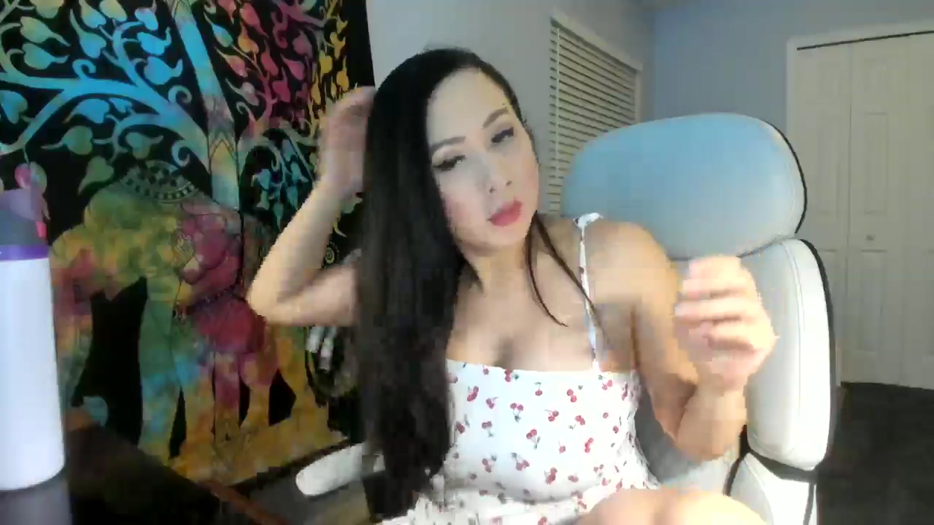Gallery image thumbnail from Downloads's myfreecams stream on, 01/10/2025, 07:46 image 11 of 20