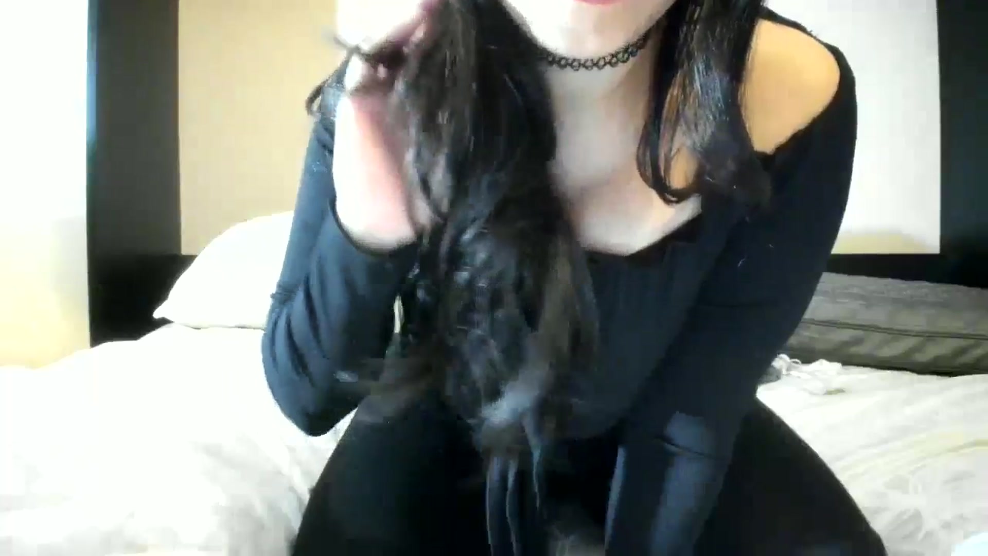 Gallery image thumbnail from Downloads's myfreecams stream on, 01/12/2025, 07:20 image 14 of 20