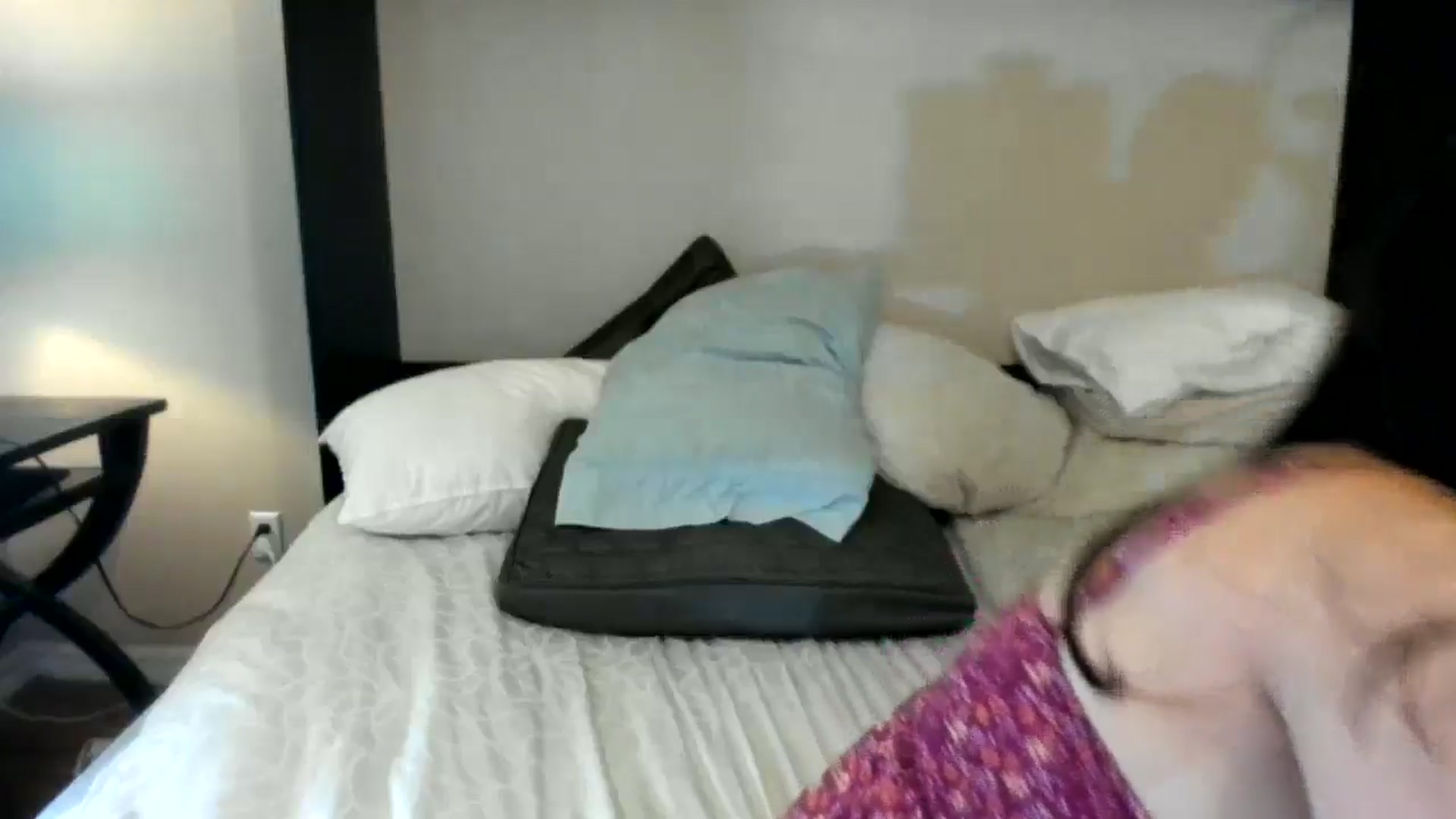 Gallery image thumbnail from Downloads's myfreecams stream on, 01/16/2025, 08:10 image 8 of 20