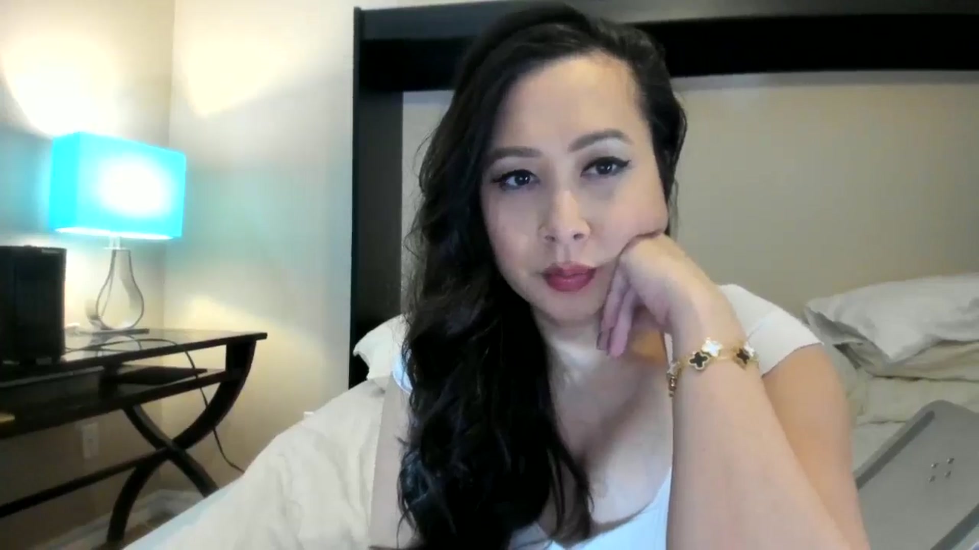 Gallery image thumbnail from Downloads's myfreecams stream on, 01/24/2025, 09:10 image 9 of 20