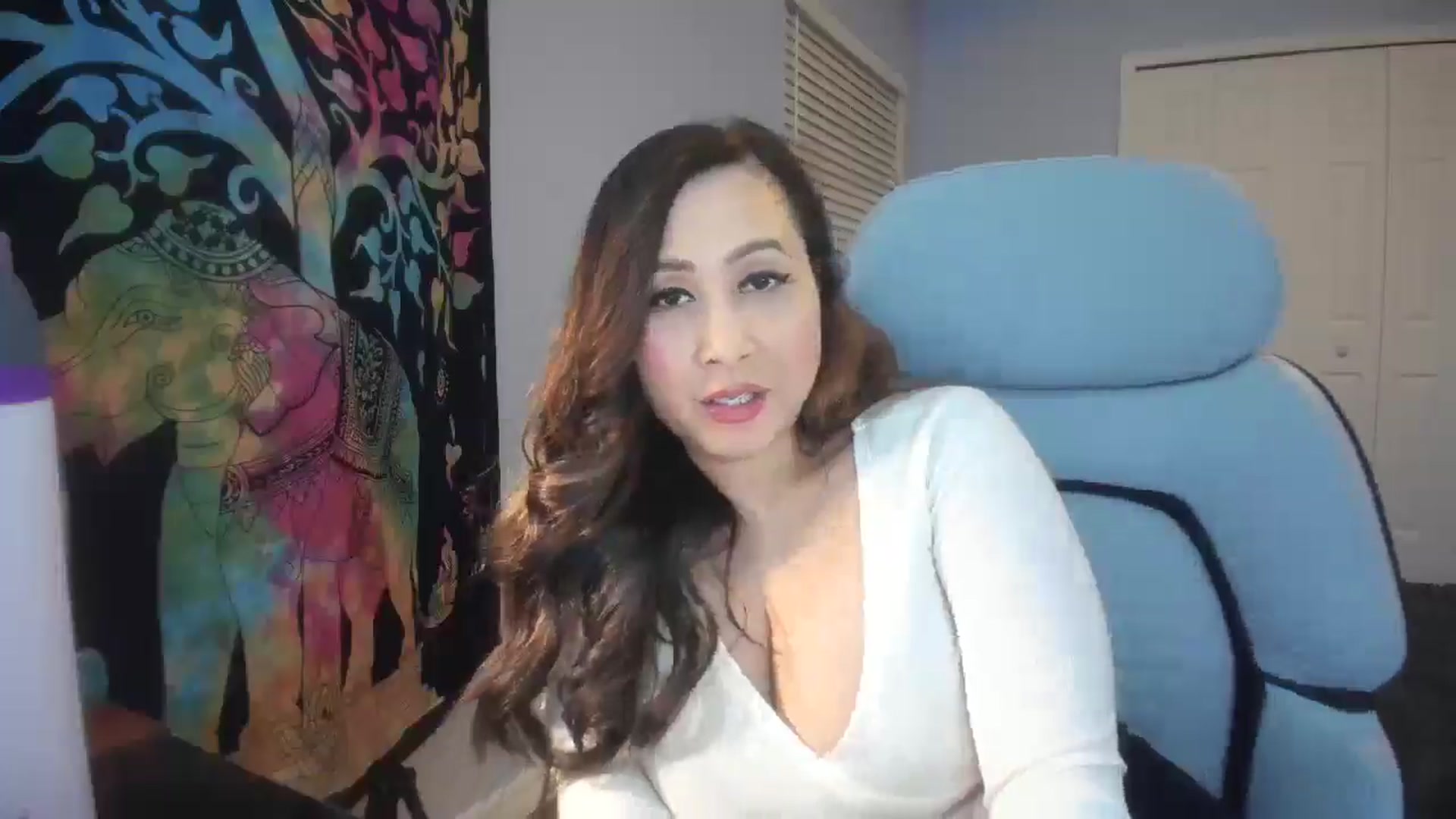 Gallery image thumbnail from Downloads's myfreecams stream on, 02/08/2025, 07:02 image 7 of 20