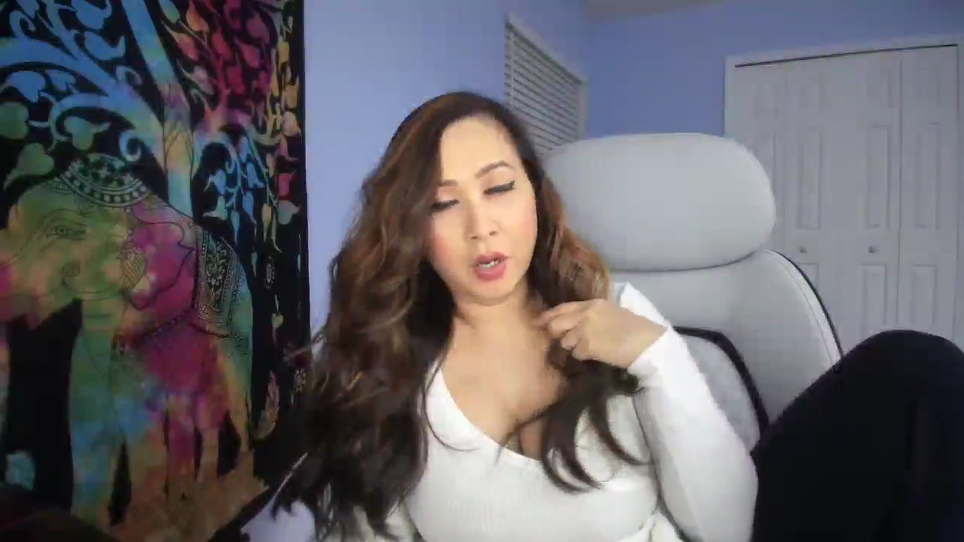 Gallery image thumbnail from Downloads's myfreecams stream on, 02/08/2025, 08:20 image 7 of 20