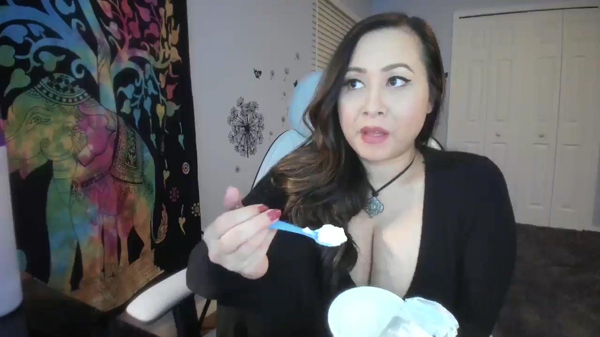 Gallery image thumbnail from Downloads's myfreecams stream on, 03/14/2025, 06:54 image 14 of 20