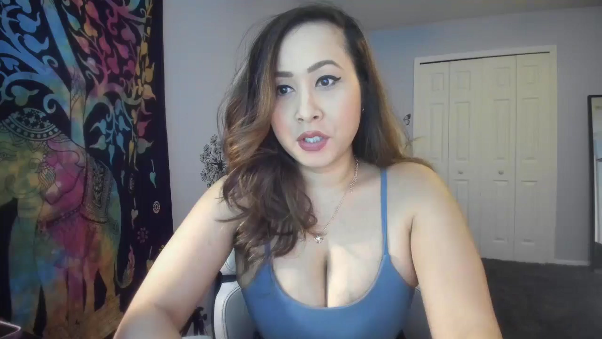 Gallery image thumbnail from Downloads's myfreecams stream on, 03/28/2025, 08:47 image 1 of 20