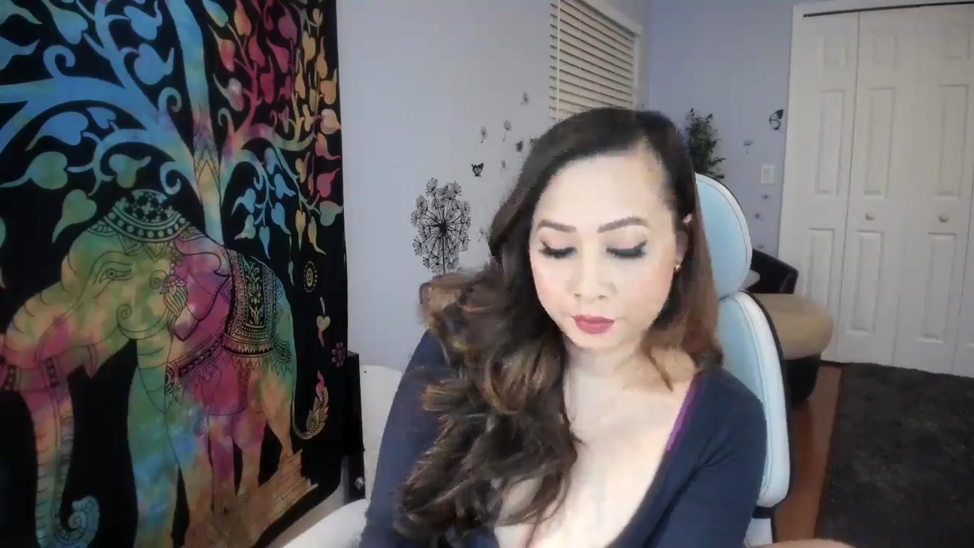 Gallery image thumbnail from Downloads's myfreecams stream on, 04/30/2025, 08:08 image 2 of 20