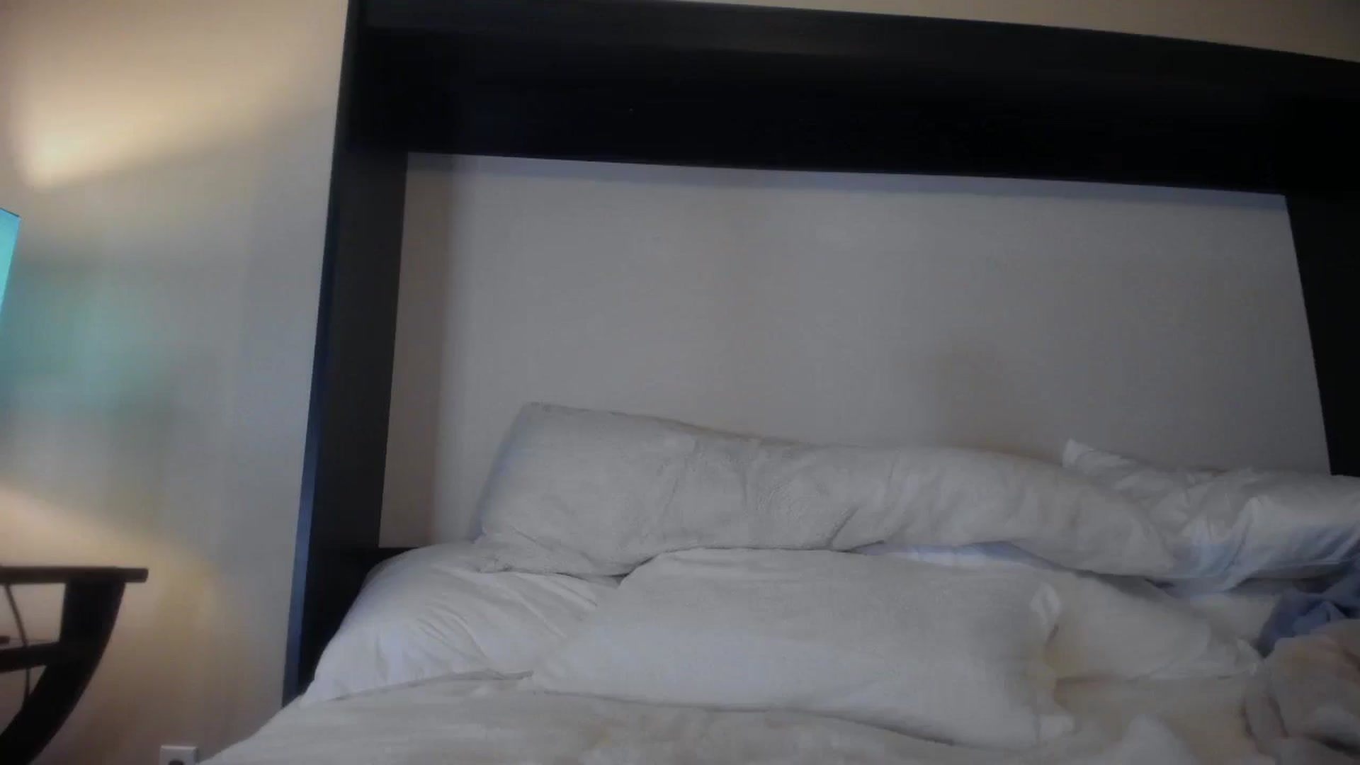 Gallery image thumbnail from Downloads's myfreecams stream on, 07/03/2025, 07:08 image 19 of 20