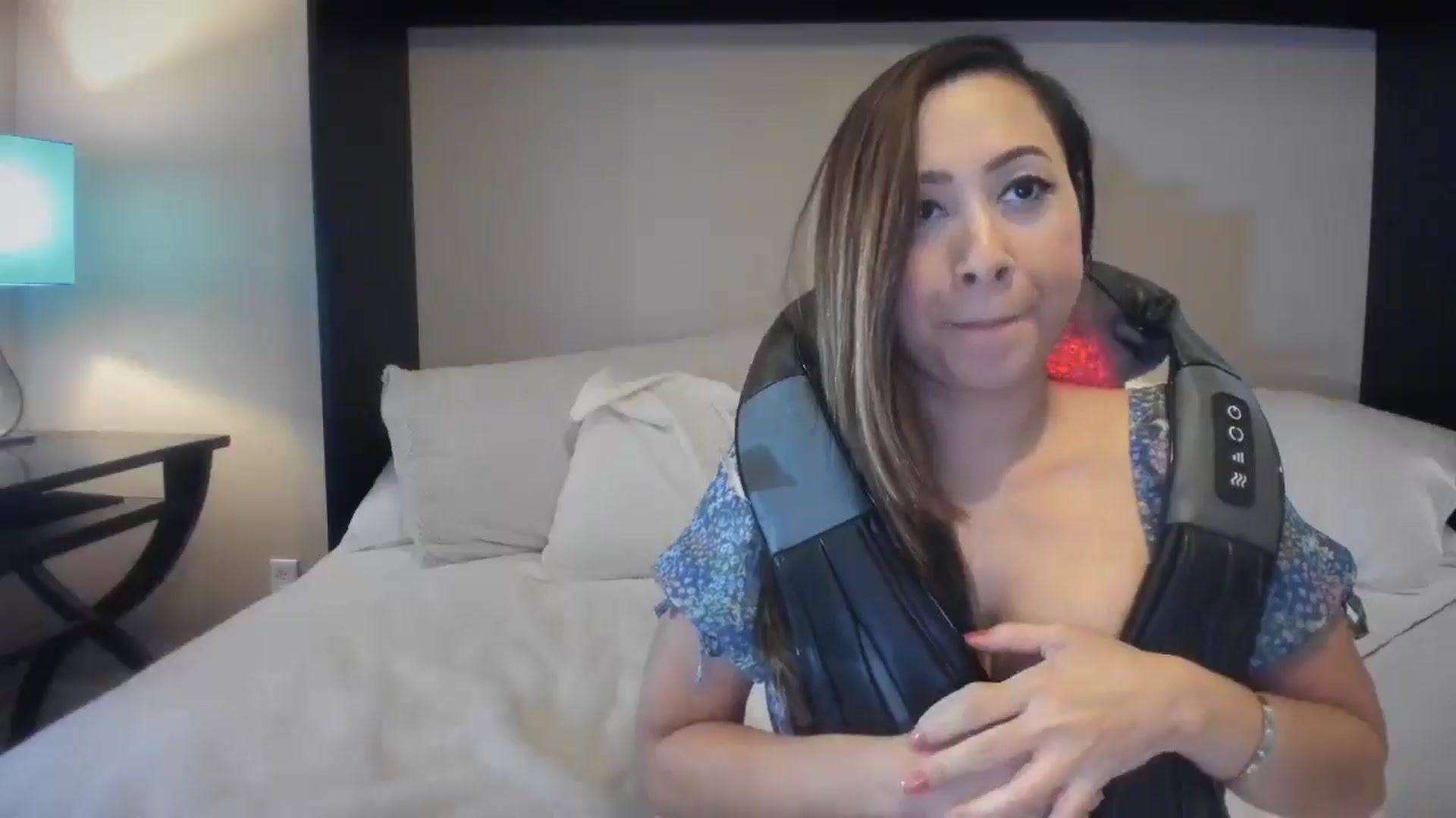 Gallery image thumbnail from Downloads's myfreecams stream on, 08/07/2025, 07:07 image 14 of 20