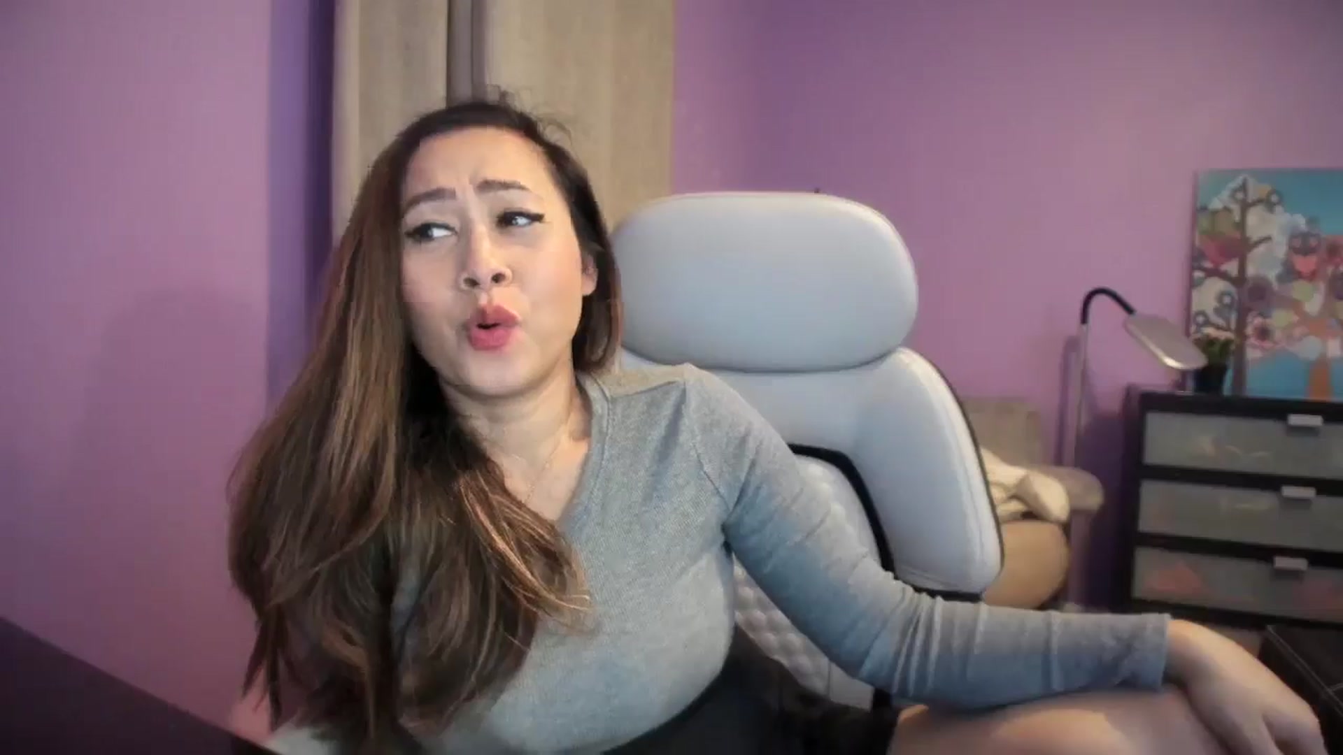 Gallery image thumbnail from Downloads's myfreecams stream on, 10/29/2025, 05:32 image 4 of 20