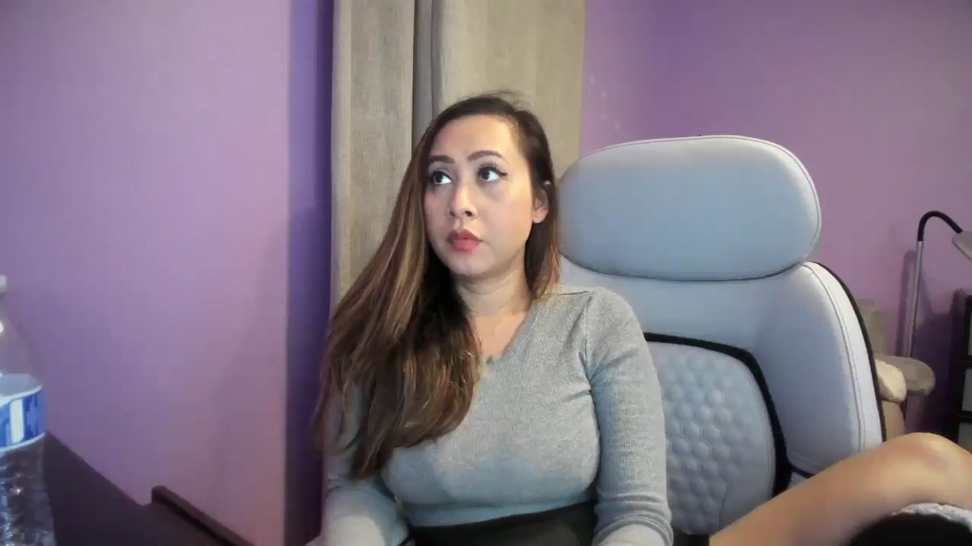 Gallery image thumbnail from Downloads's myfreecams stream on, 10/29/2025, 05:32 image 7 of 20