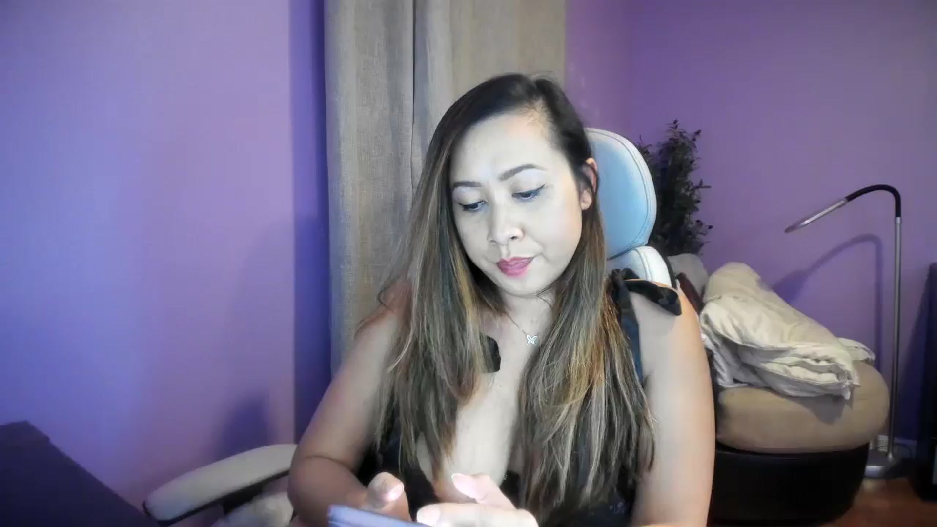 Gallery image thumbnail from Downloads's myfreecams stream on, 11/07/2025, 07:47 image 15 of 20