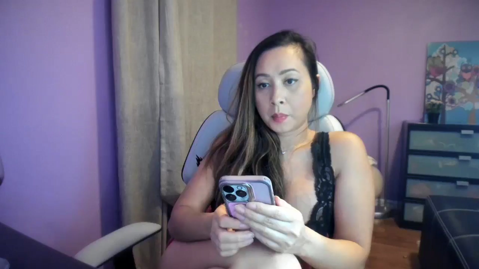 Gallery image thumbnail from Downloads's myfreecams stream on, 11/07/2025, 07:47 image 7 of 20