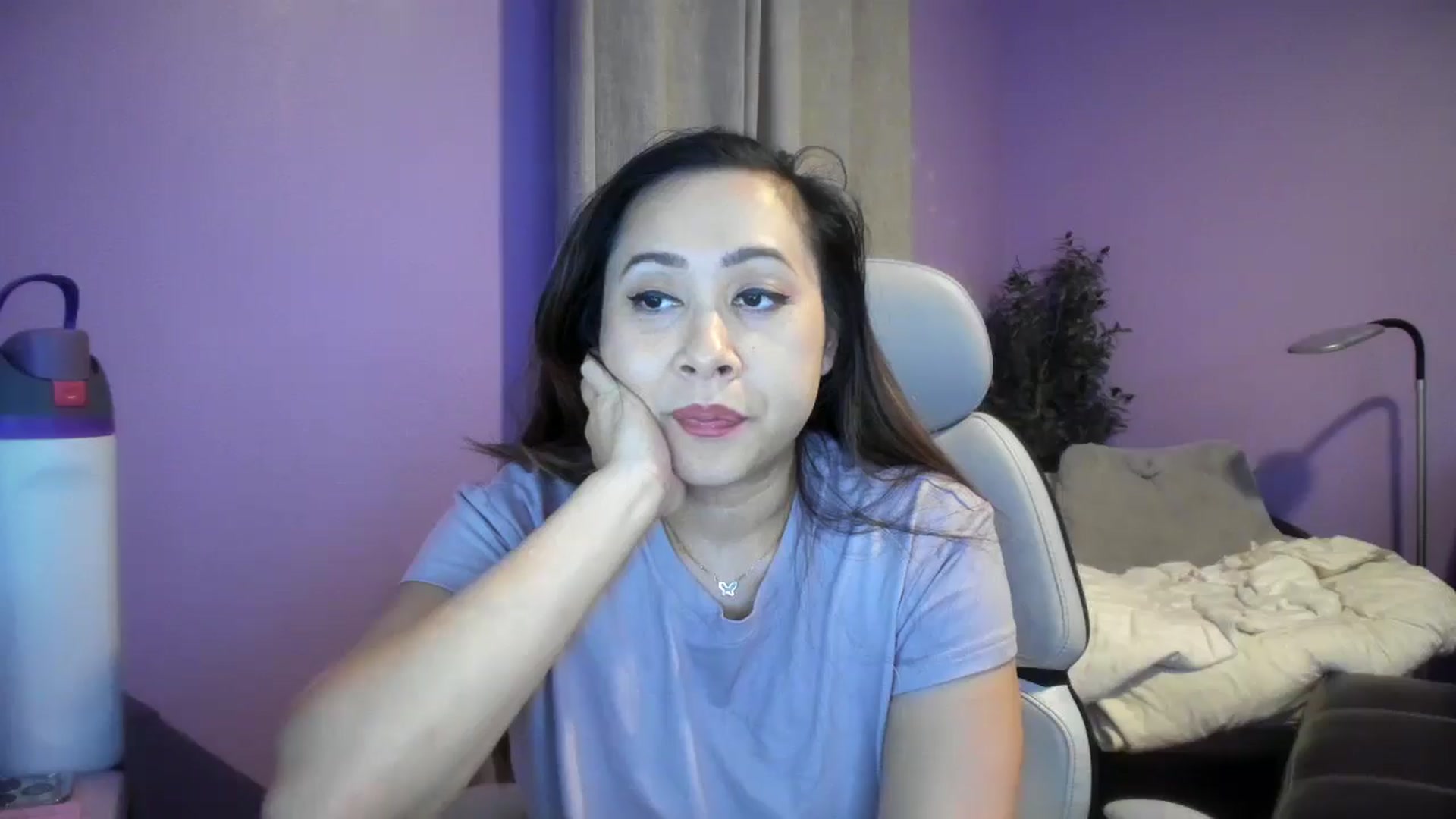 Gallery image thumbnail from Downloads's myfreecams stream on, 12/05/2025, 08:39 image 20 of 20