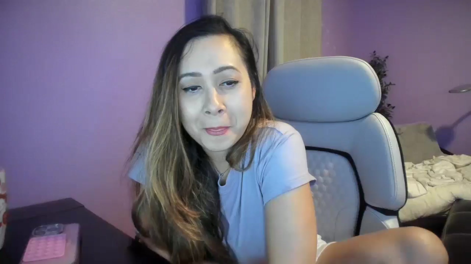 Gallery image thumbnail from Downloads's myfreecams stream on, 12/05/2025, 08:39 image 17 of 20