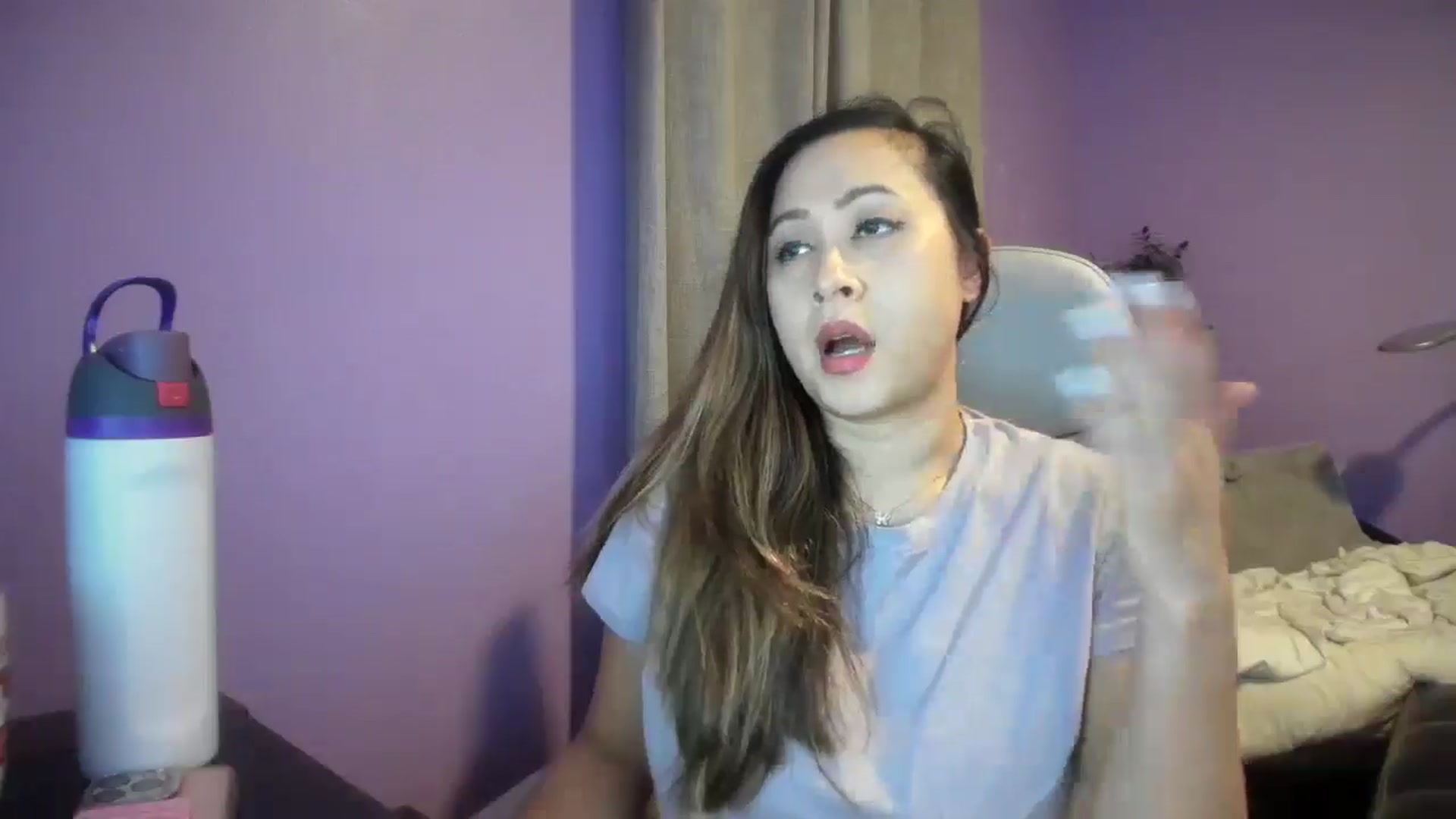 Gallery image thumbnail from Downloads's myfreecams stream on, 12/05/2025, 08:39 image 18 of 20