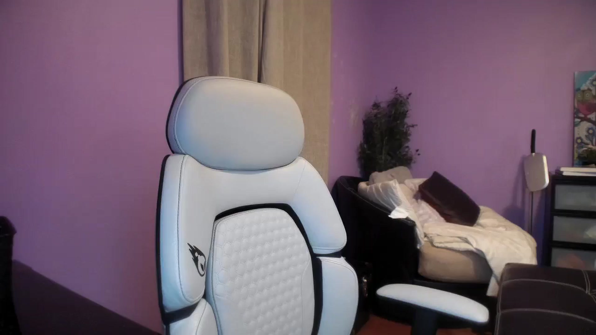 Gallery image thumbnail from Downloads's myfreecams stream on, 12/27/2025, 07:47 image 18 of 20