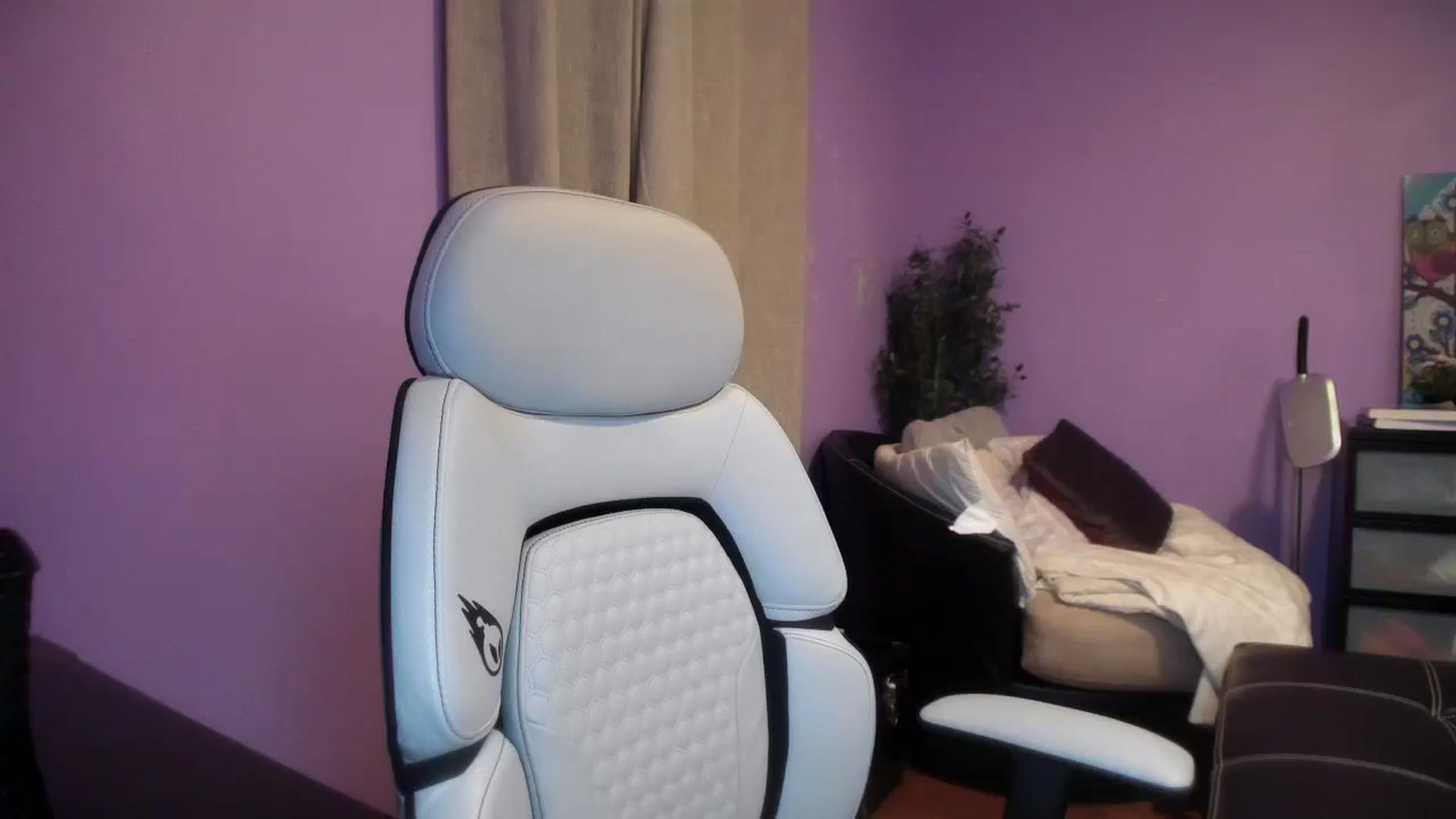 Gallery image thumbnail from Downloads's myfreecams stream on, 12/27/2025, 07:47 image 17 of 20