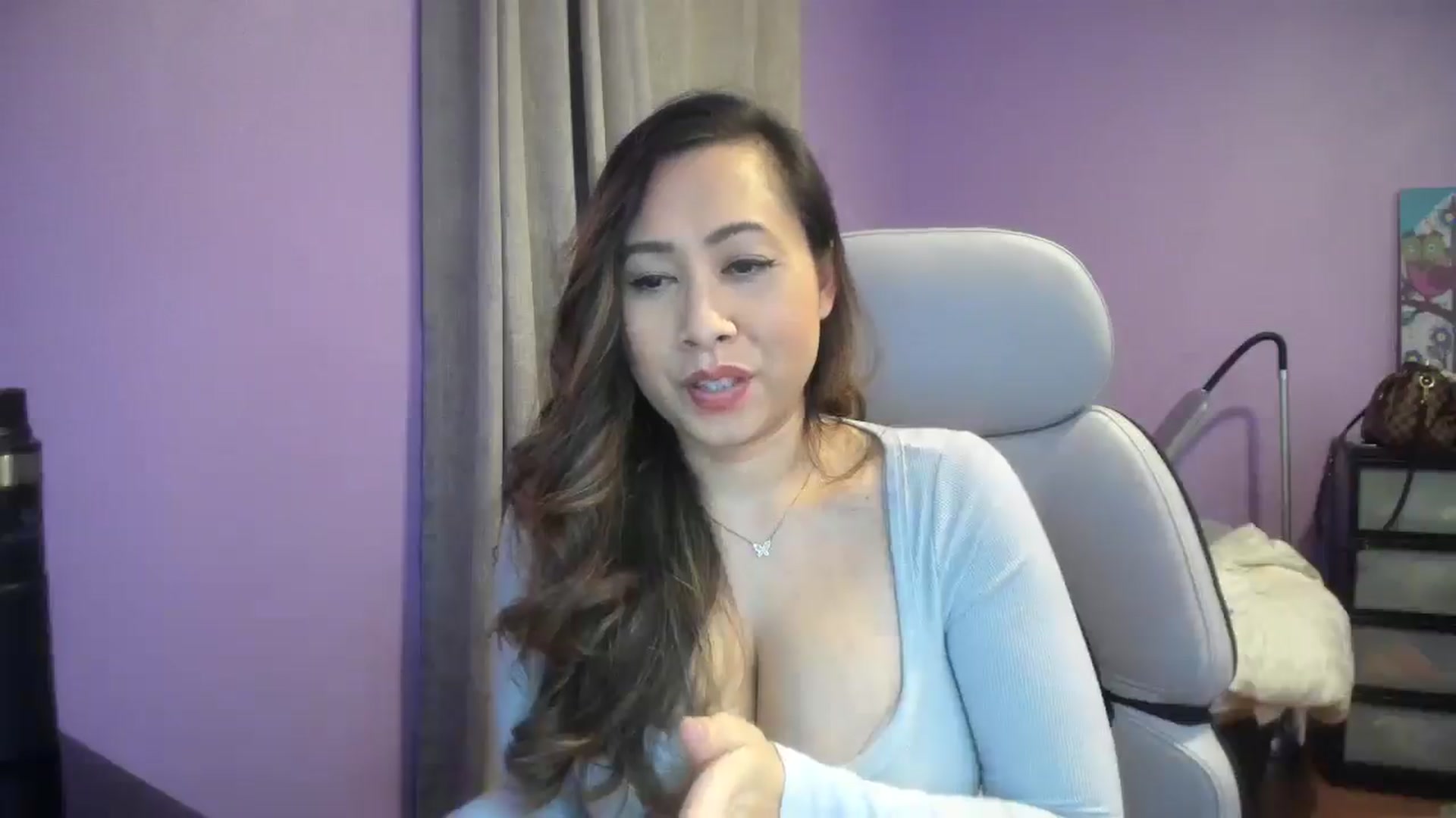 Gallery image thumbnail from Downloads's myfreecams stream on, 01/08/2026, 05:48 image 4 of 20