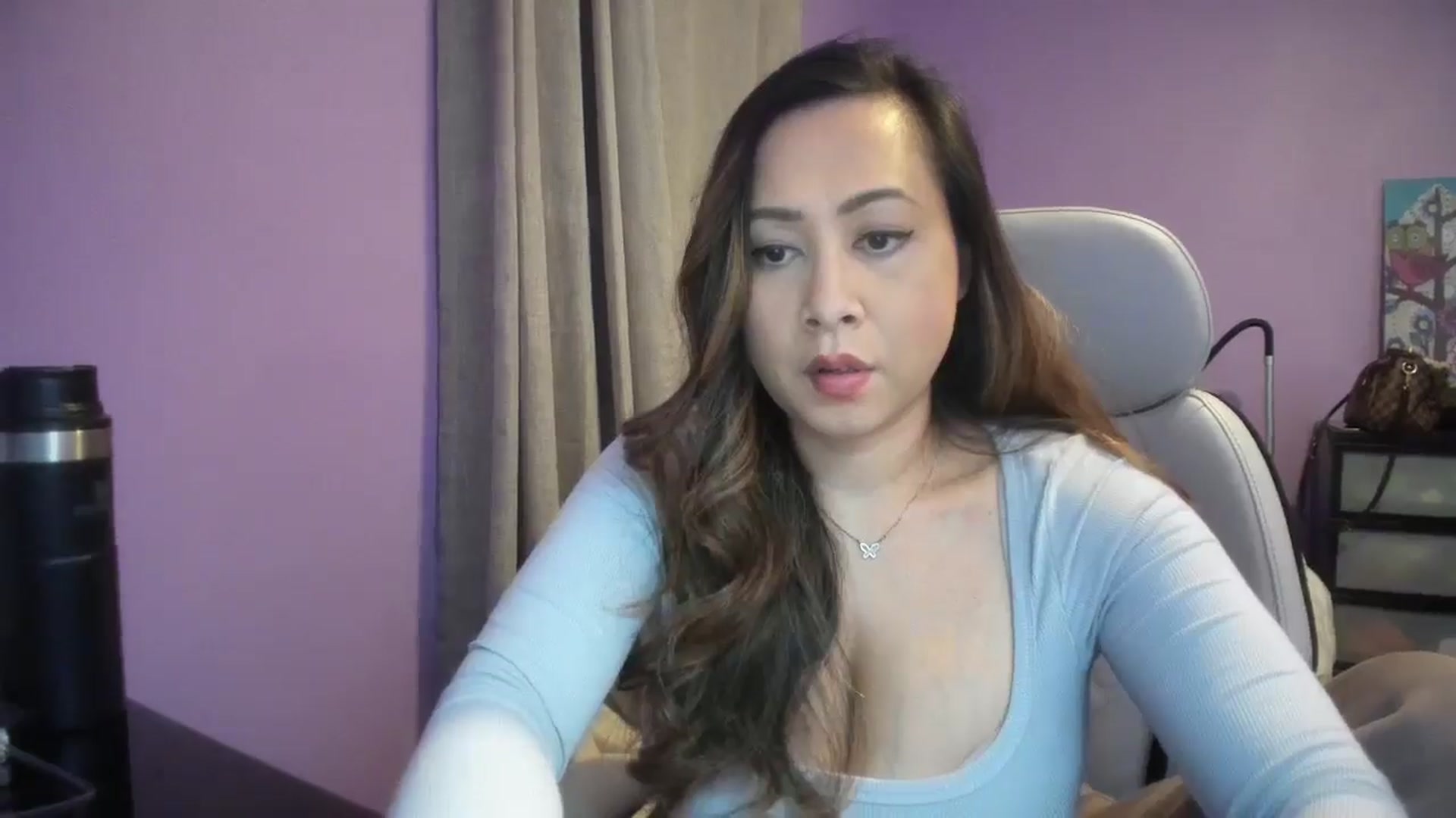 Gallery image thumbnail from Downloads's myfreecams stream on, 01/08/2026, 05:48 image 12 of 20