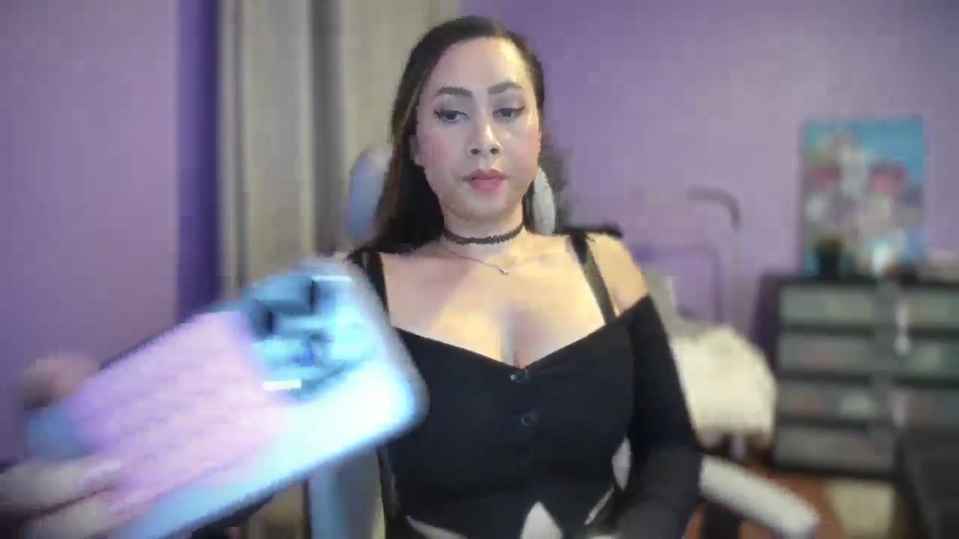 Gallery image thumbnail from Downloads's myfreecams stream on, 01/14/2026, 07:17 image 14 of 20