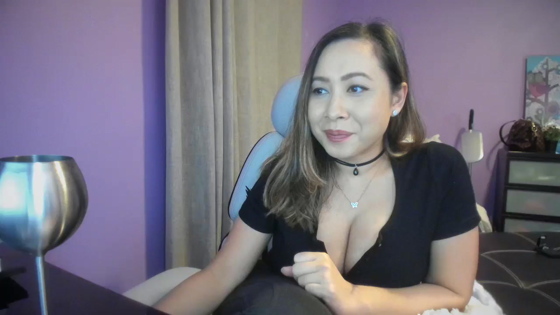 Gallery image thumbnail from Downloads's myfreecams stream on, 02/24/2026, 08:26 image 9 of 20
