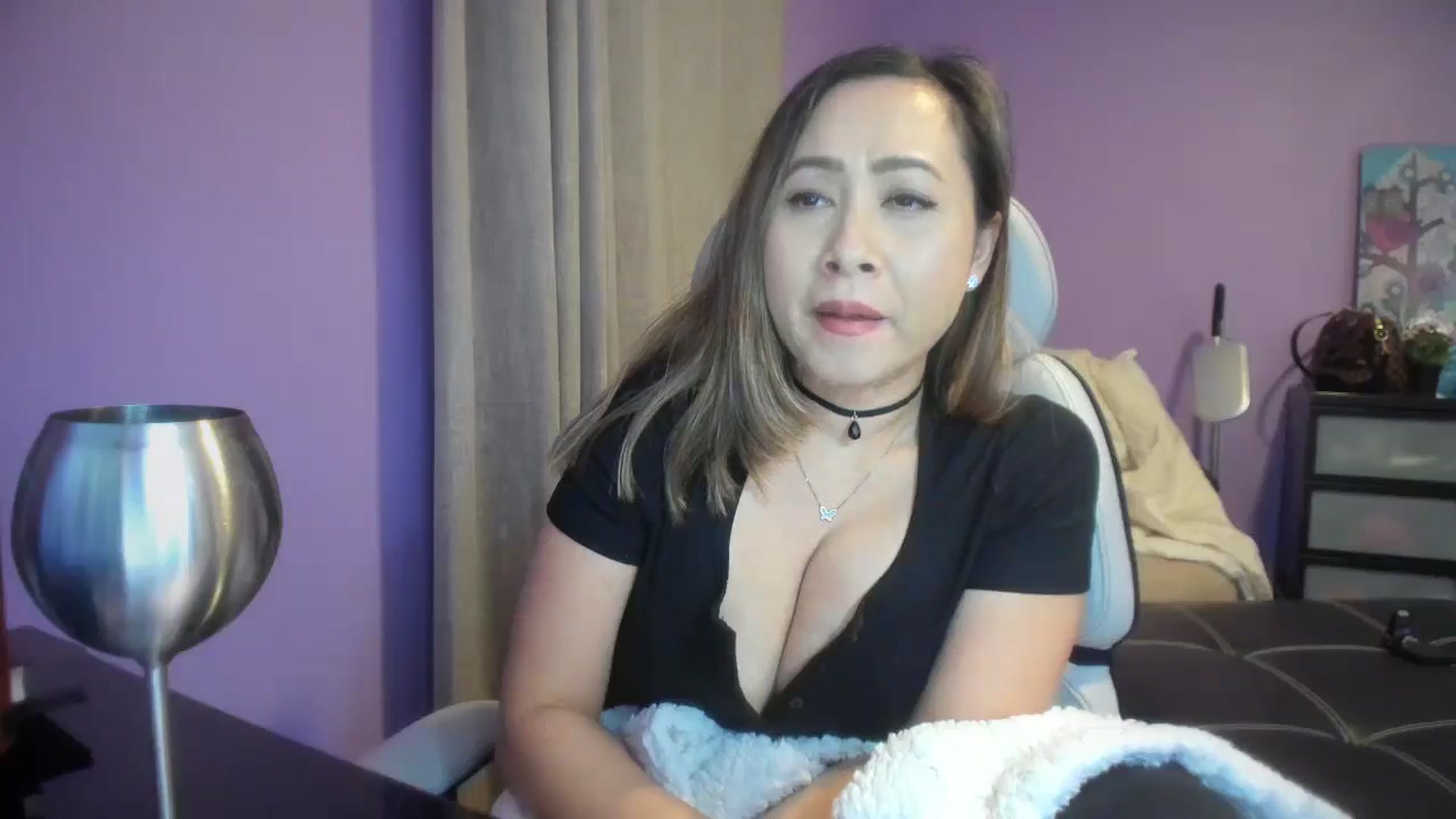 Gallery image thumbnail from Downloads's myfreecams stream on, 02/24/2026, 08:26 image 13 of 20