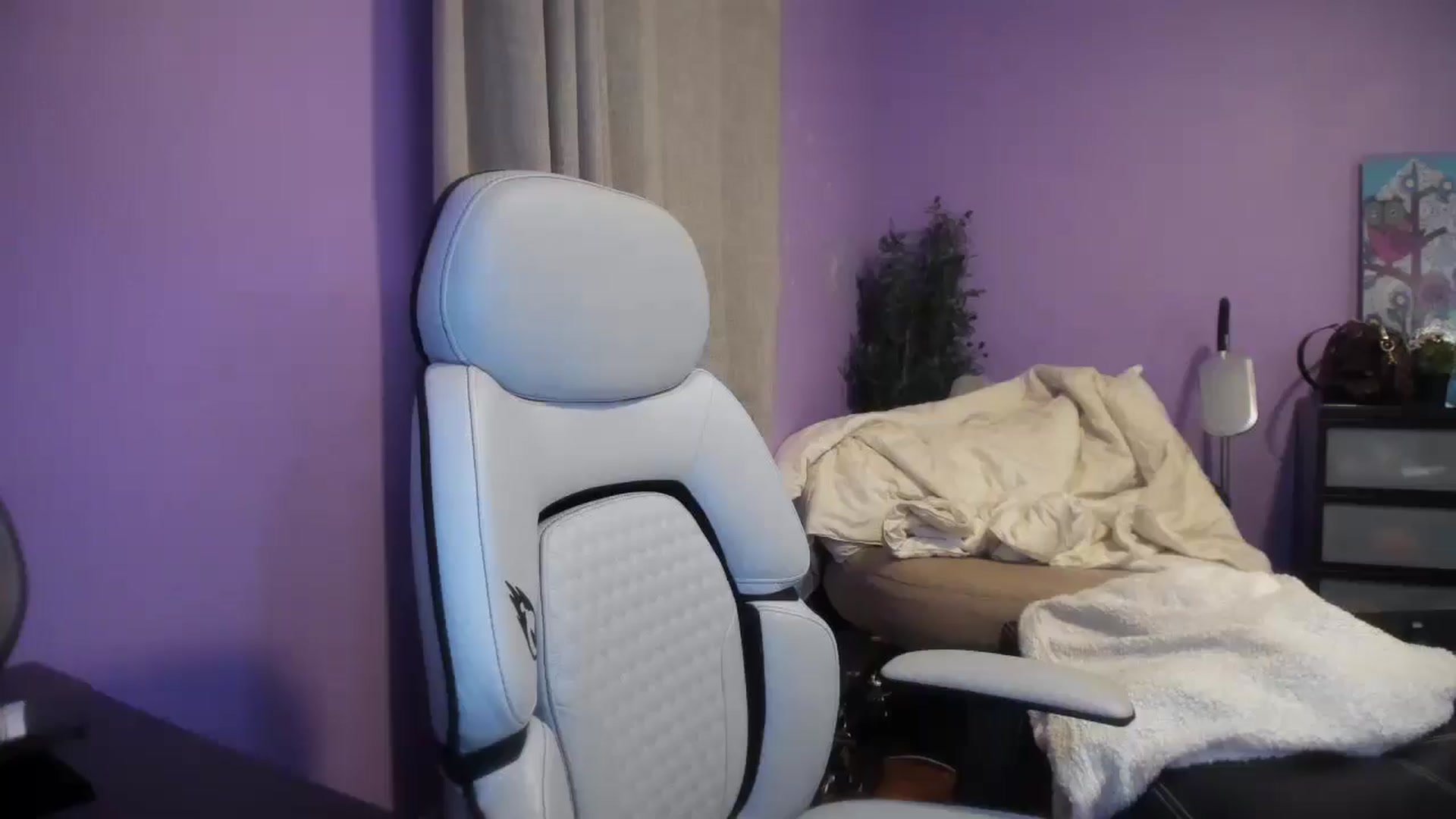 Gallery image thumbnail from Downloads's myfreecams stream on, 02/24/2026, 08:26 image 20 of 20