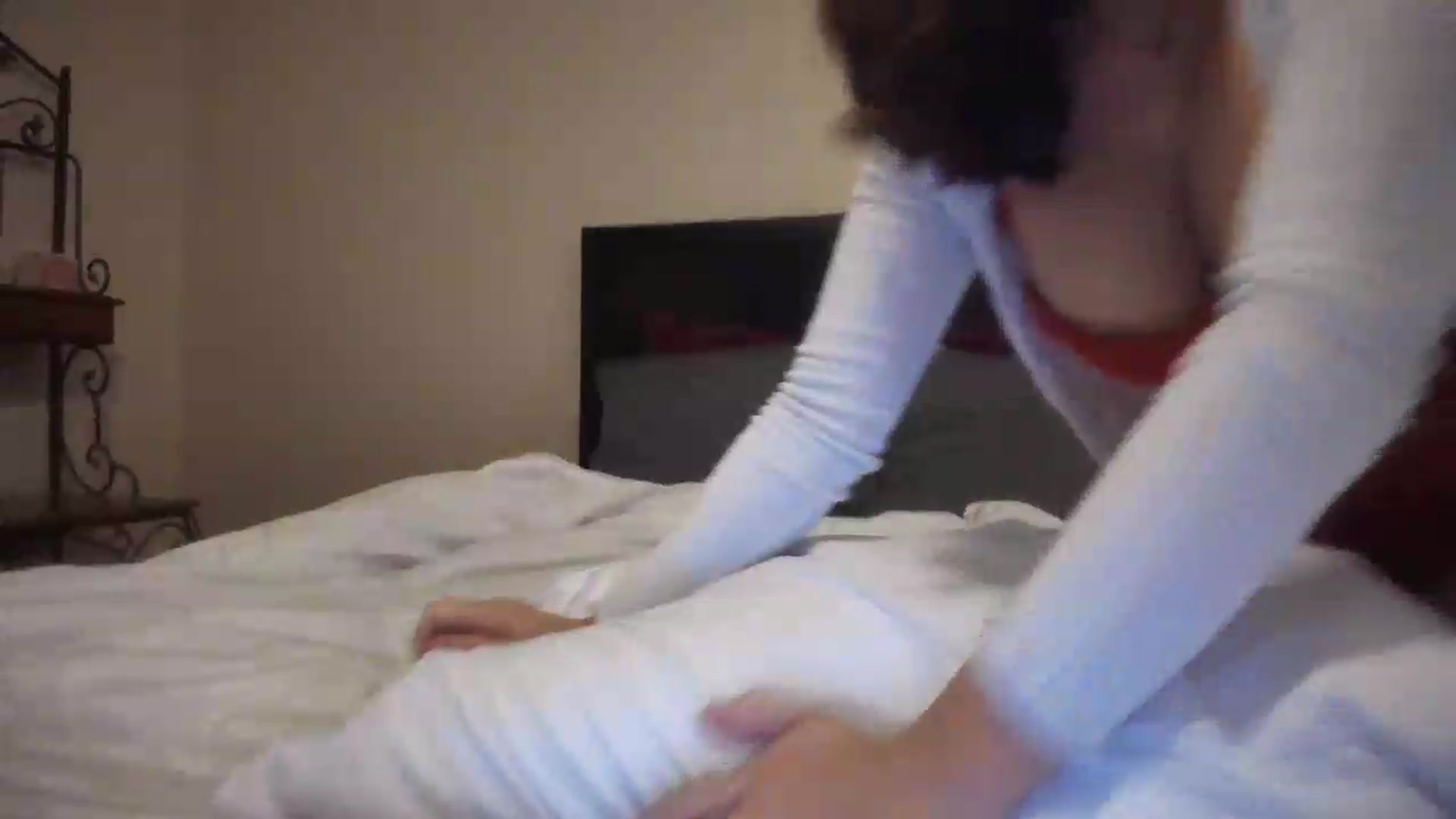 Gallery image thumbnail from Downloads's myfreecams stream on, 06/05/2026, 05:38 image 14 of 20
