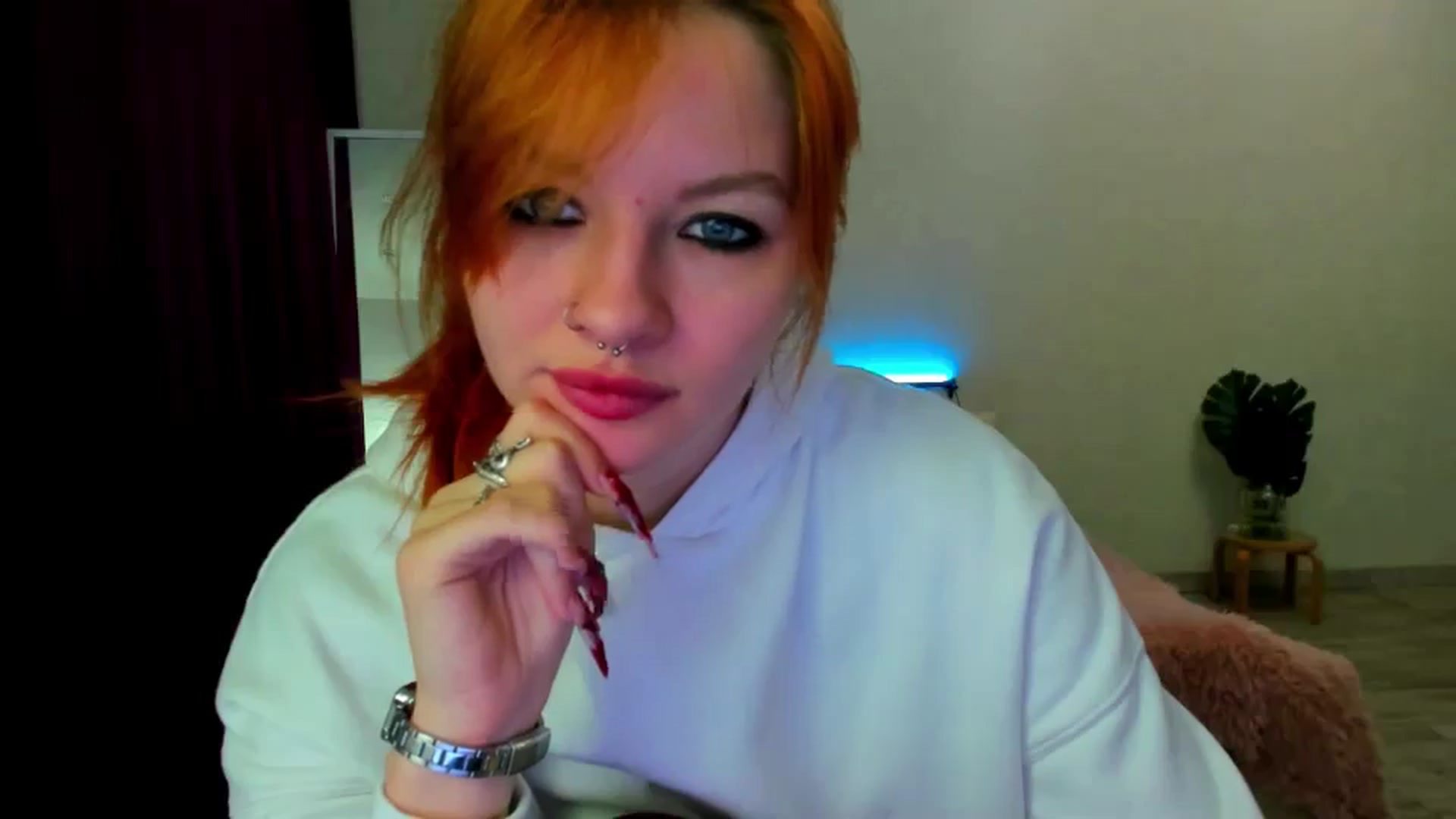 Gallery image thumbnail from DrGloria's myfreecams stream on, 11/20/2025, 13:21 image 15 of 20